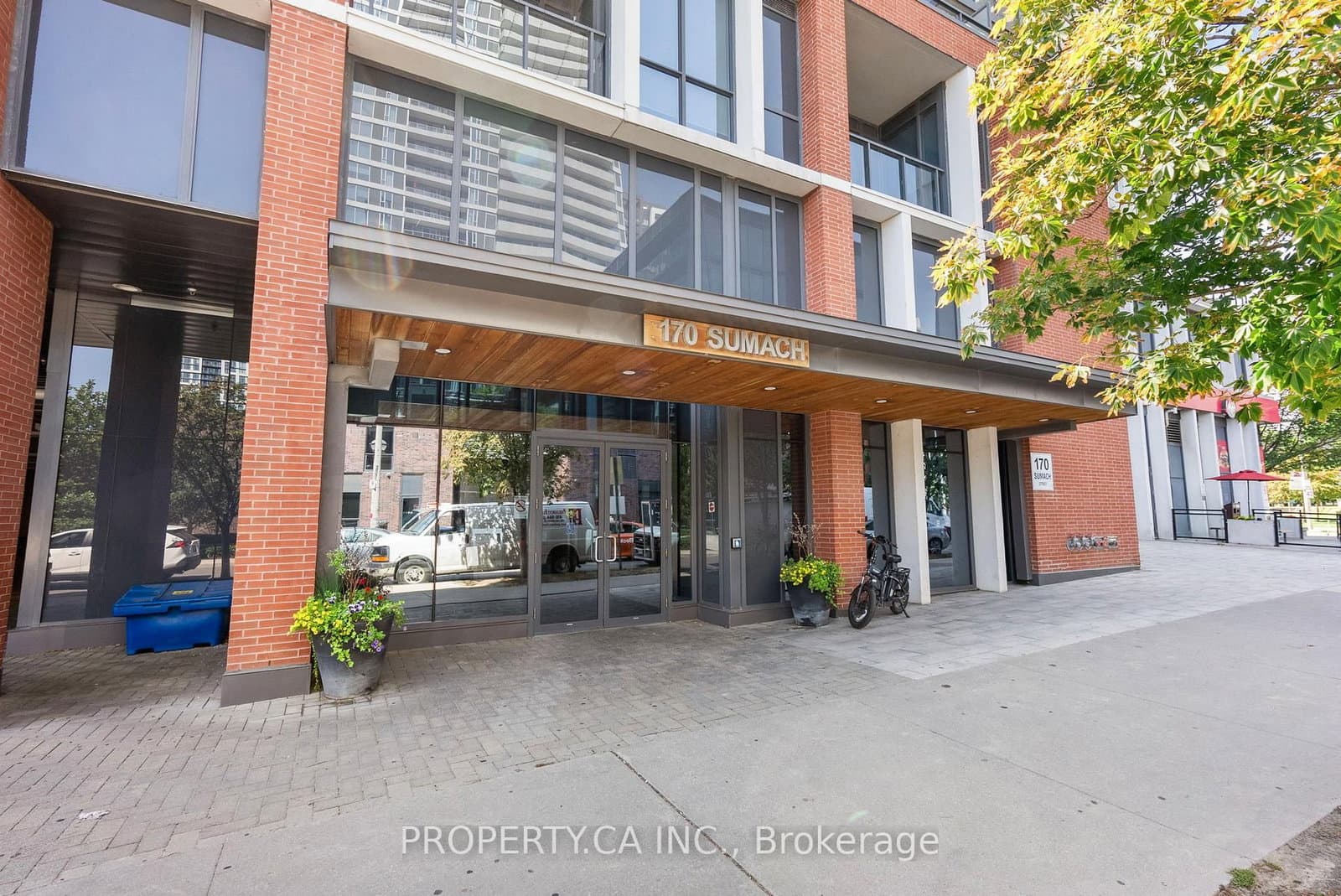 170 Sumach Street, Unit 2212 thumbnail 4