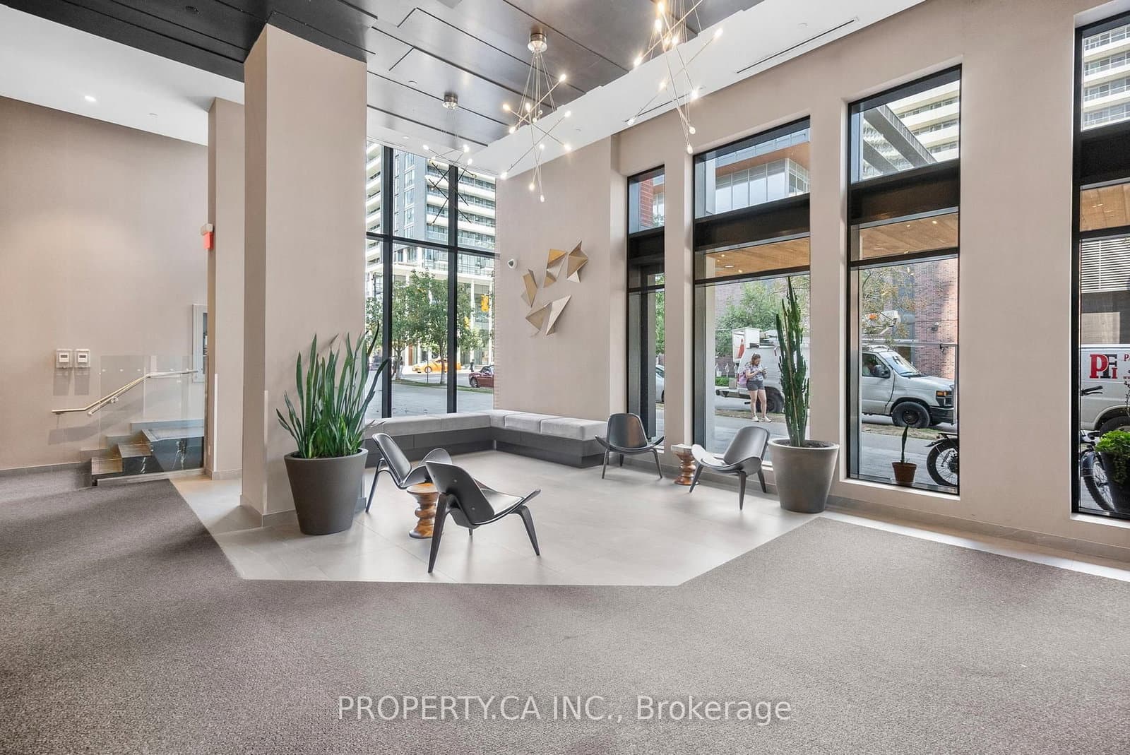 170 Sumach Street, Unit 2212 thumbnail 5