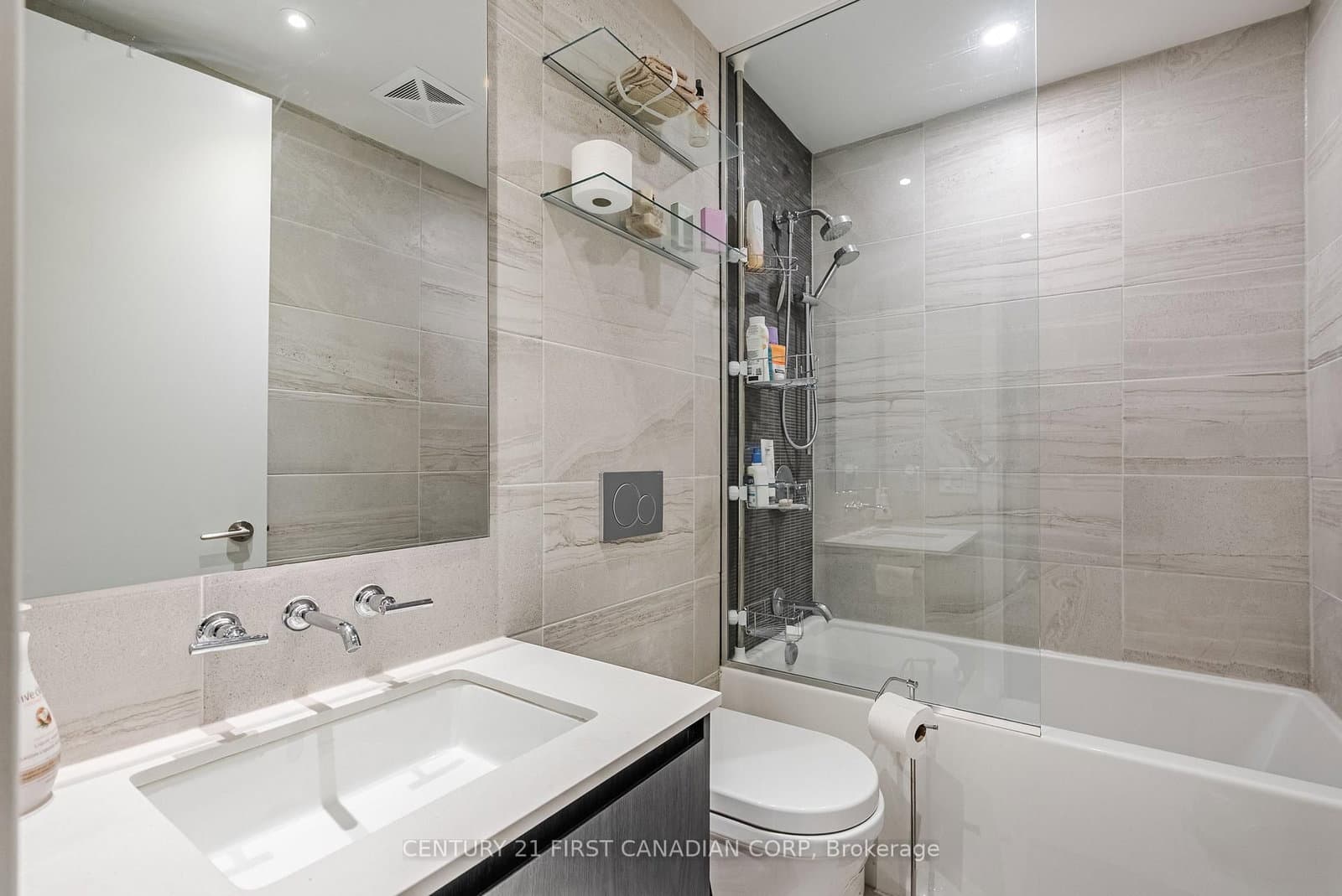 81 Wellesley Street E, Unit 1405 thumbnail 8
