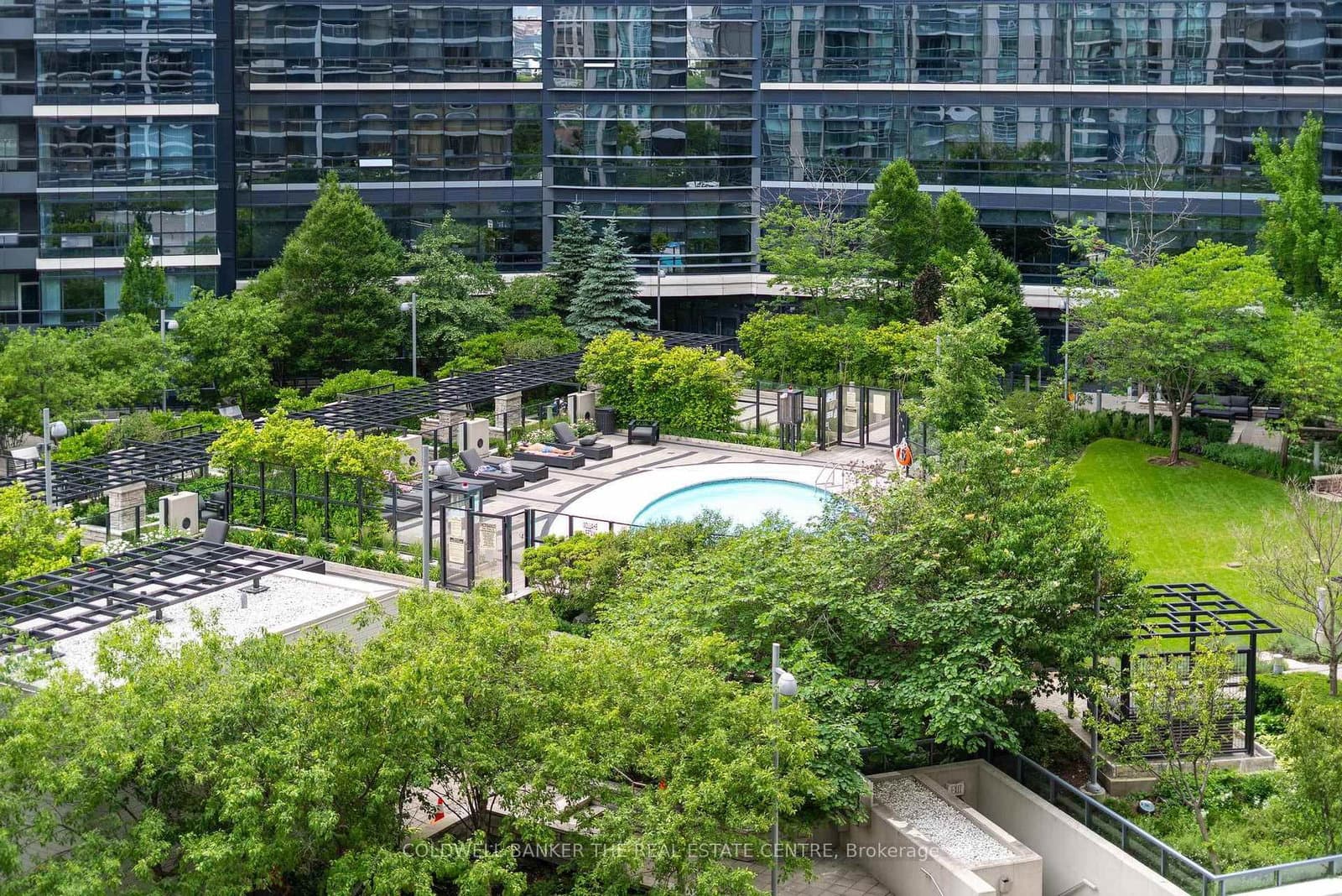 23 Sheppard Avenue E, Unit 912 thumbnail 21