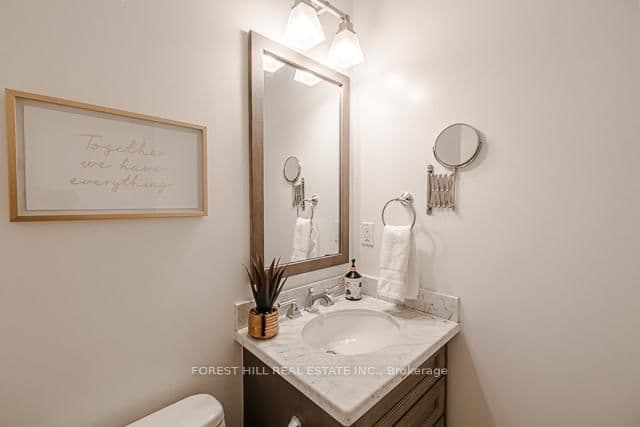 20 Burkebrook Place, Unit 502 thumbnail 5