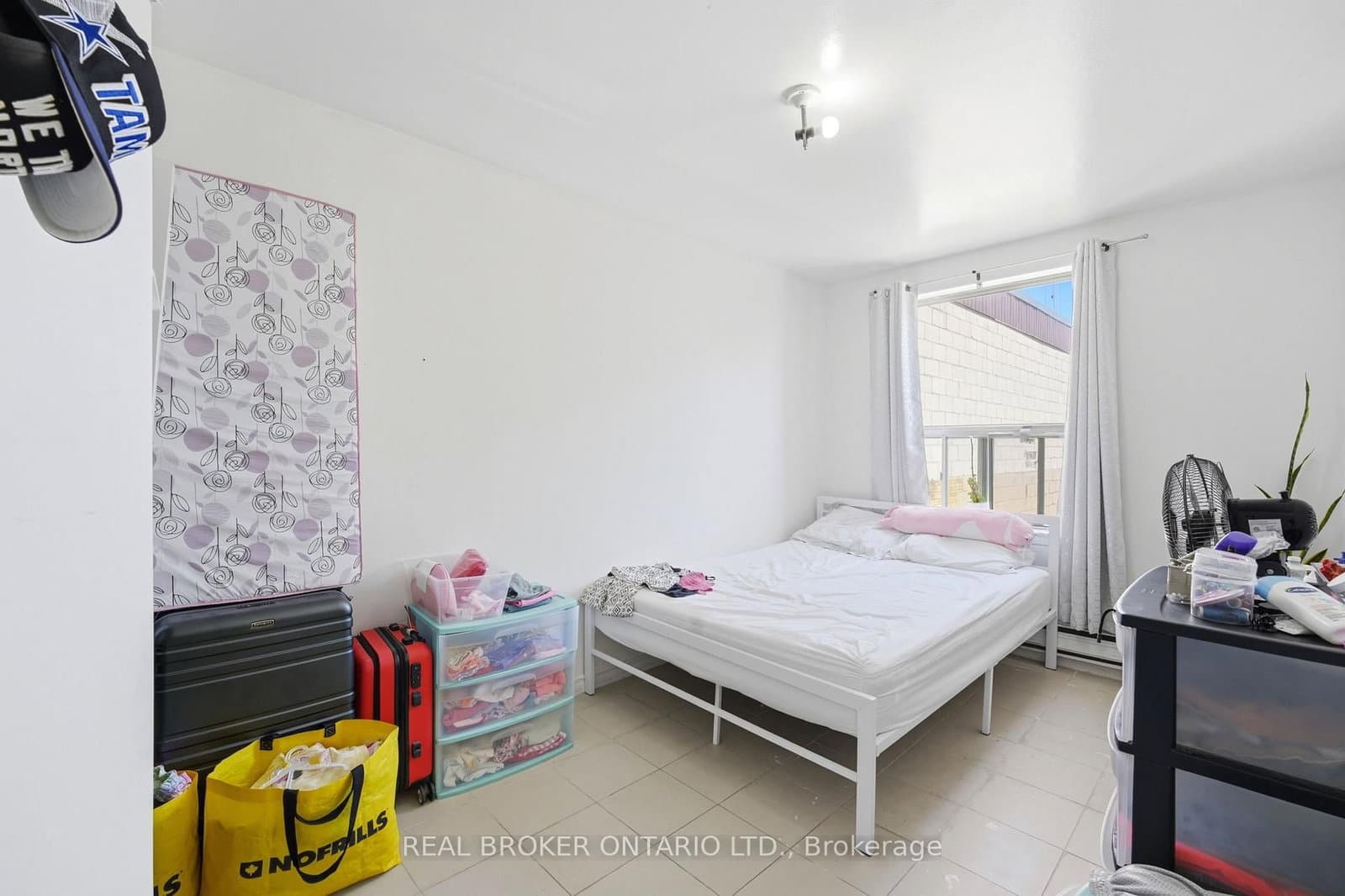 1479 Eglinton Avenue W thumbnail 18