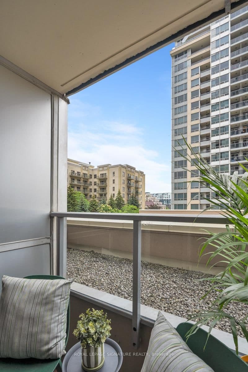 2 Rean Drive, Unit 306 thumbnail 34