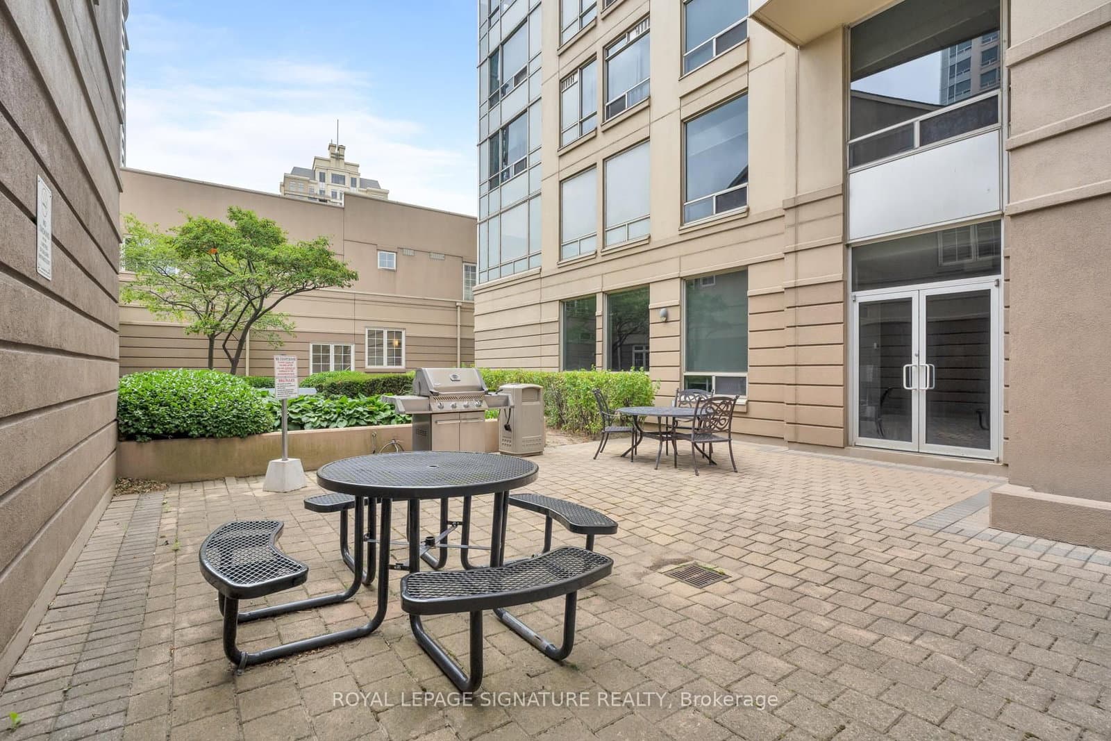 2 Rean Drive, Unit 306 thumbnail 45