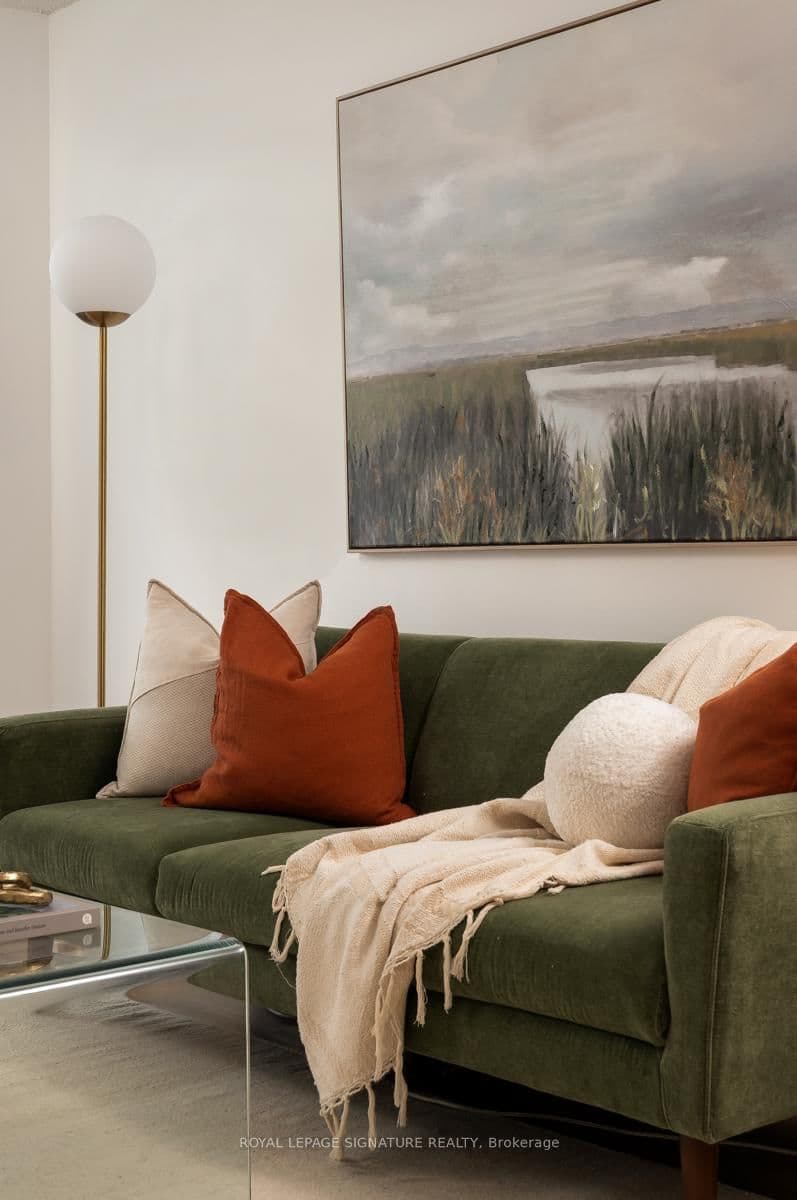2 Rean Drive, Unit 306 thumbnail 6