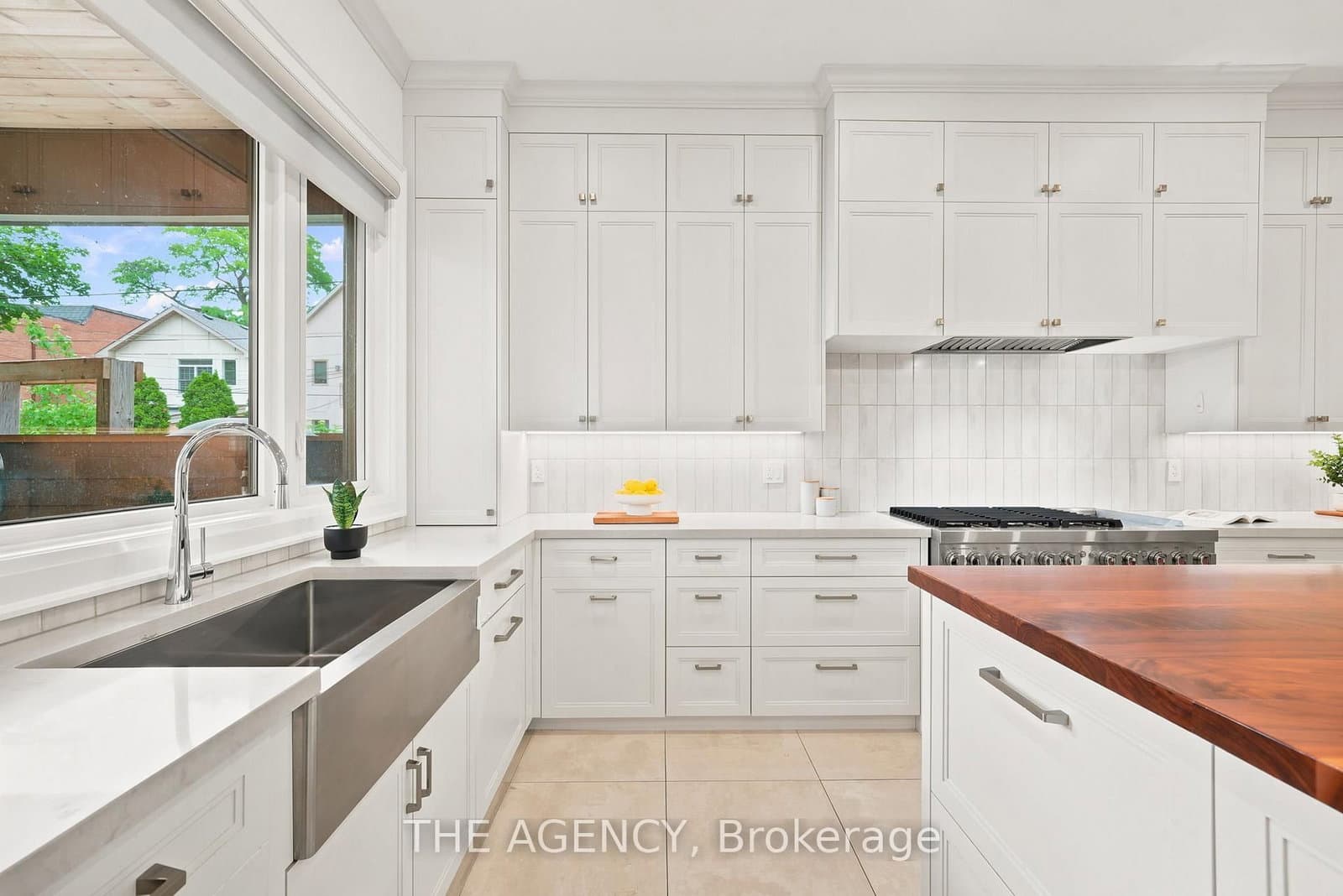 418 Soudan Avenue thumbnail 11