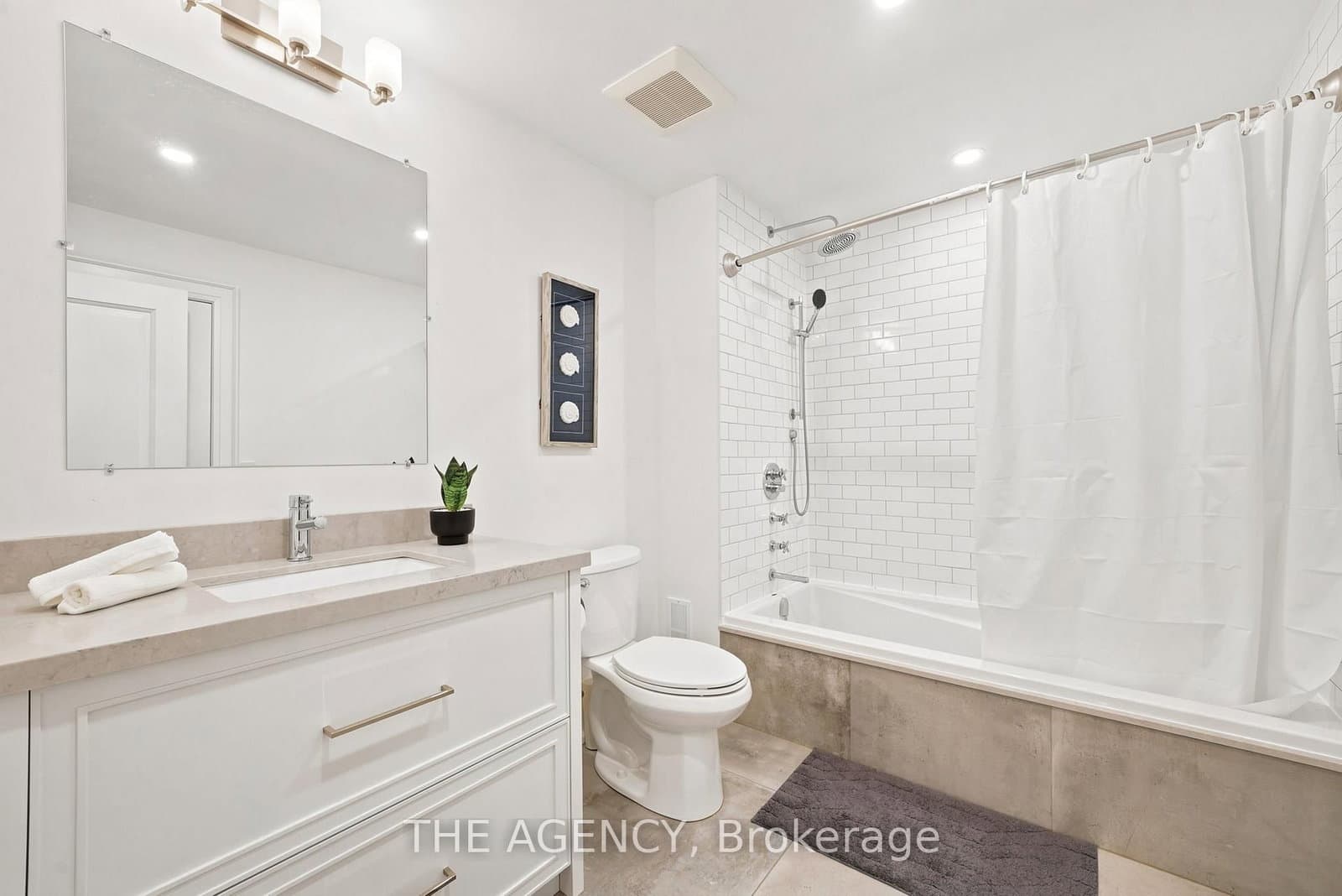 418 Soudan Avenue thumbnail 23