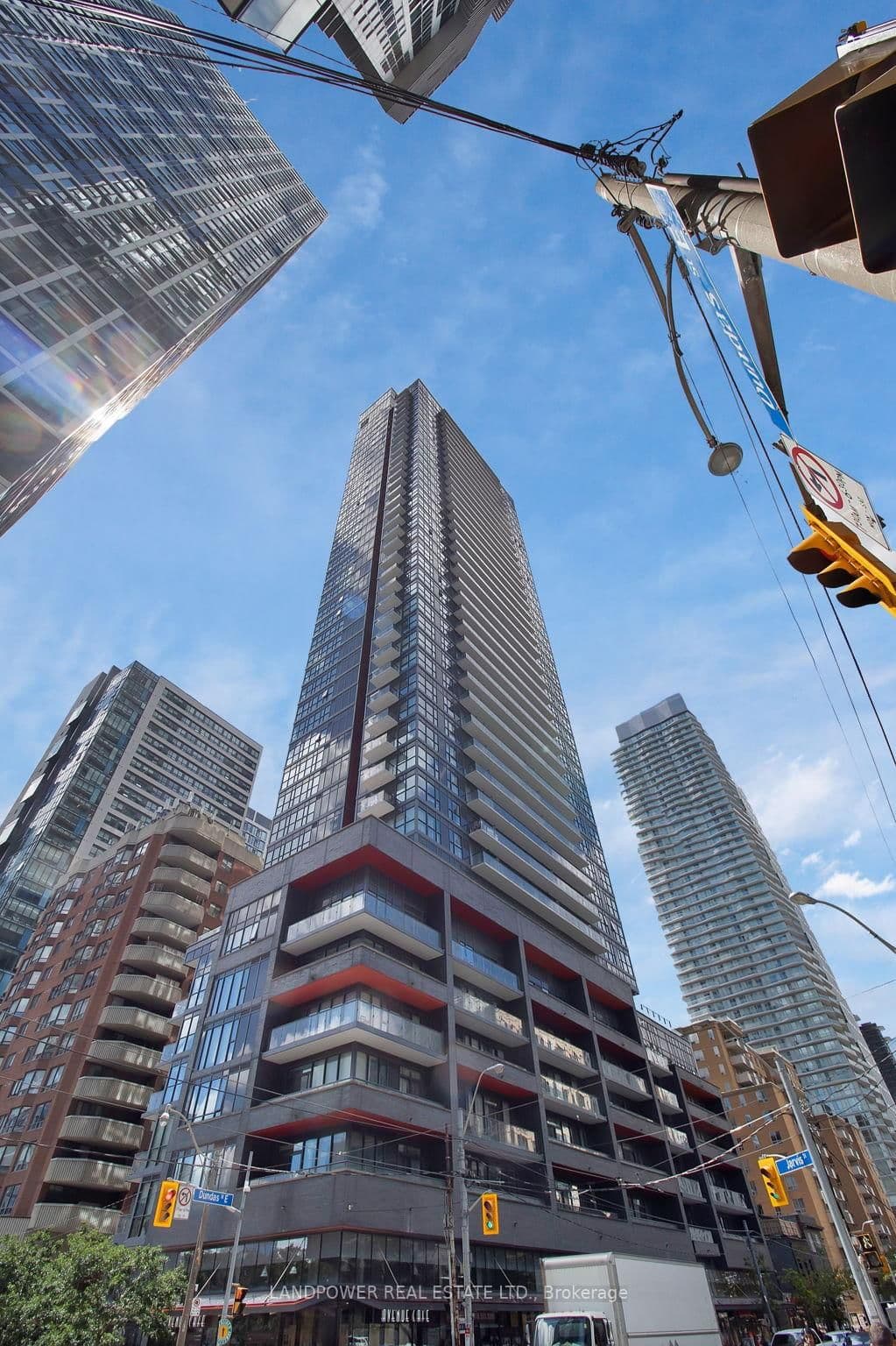 159 Dundas Street E, Unit 1107 thumbnail 27