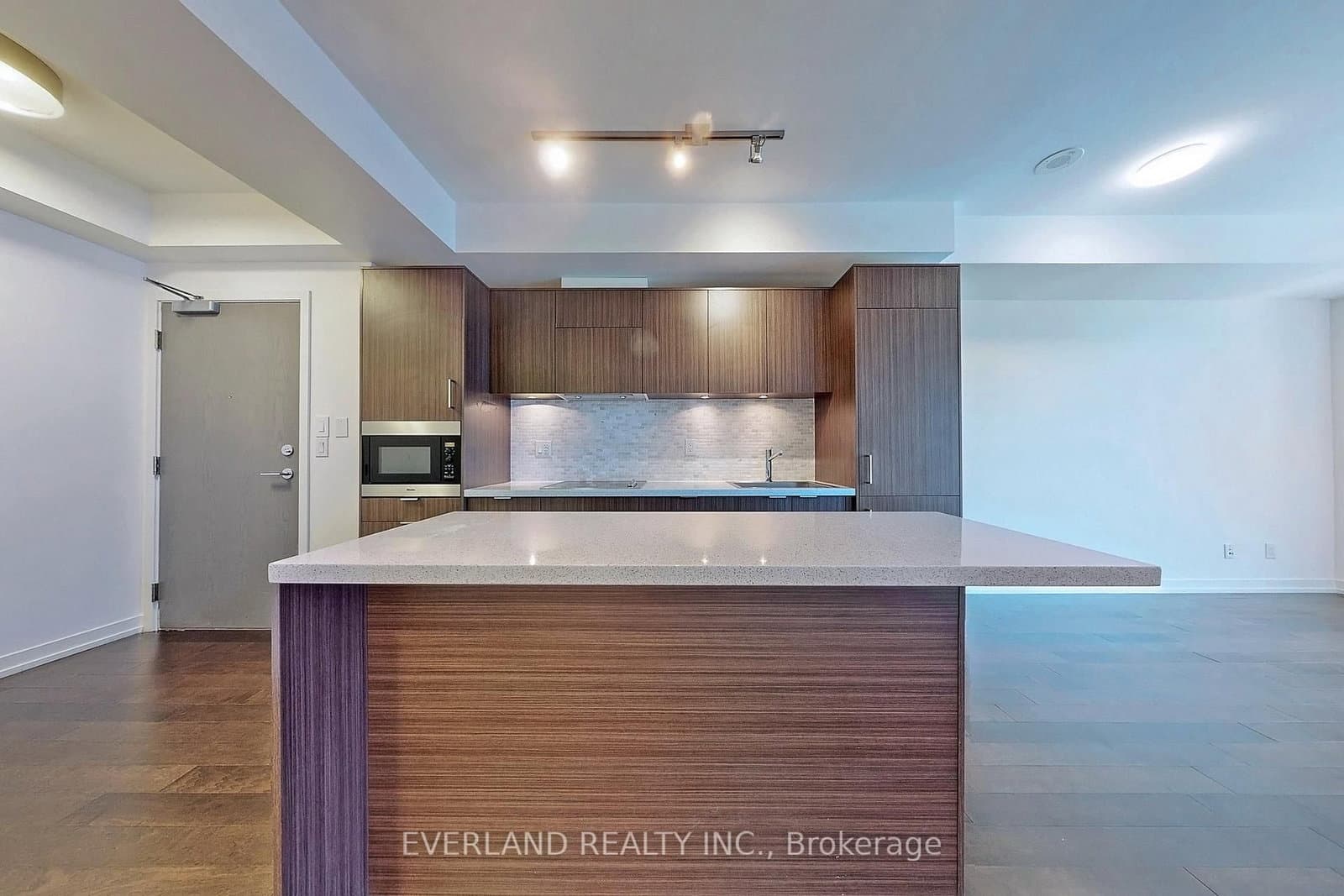21 Widmer Street, Unit 1507 thumbnail 6