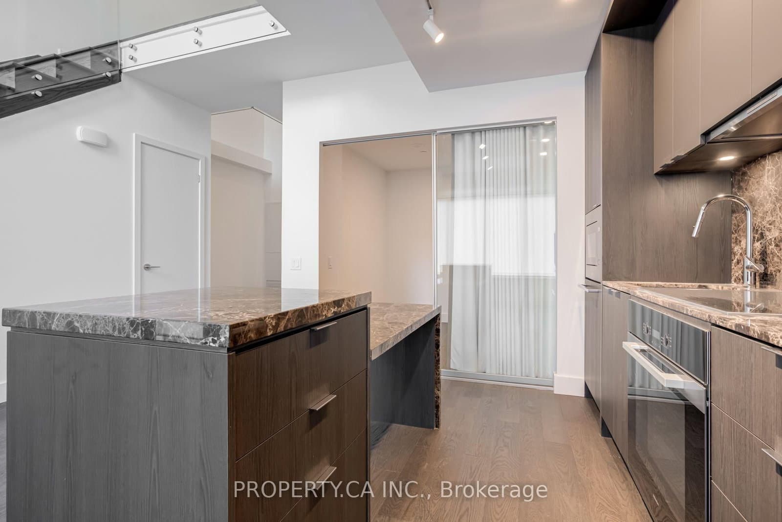 6 Greenbriar Road, Unit 106 thumbnail 15