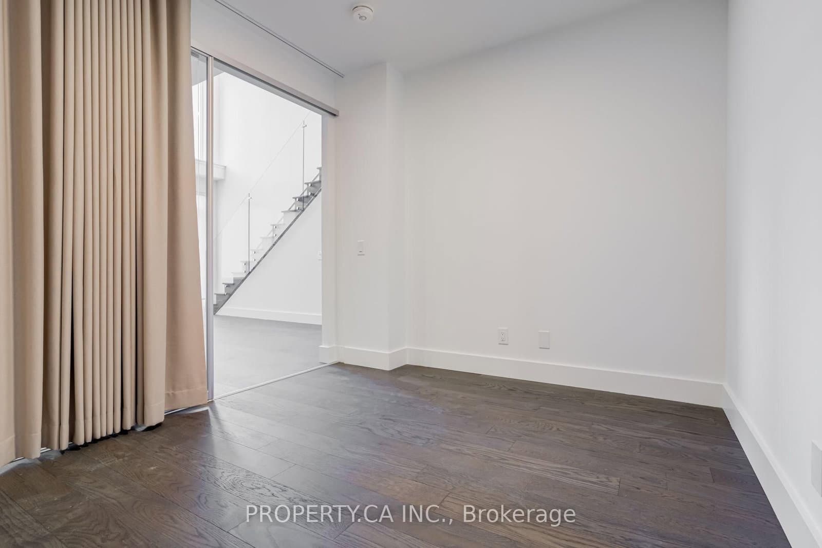 6 Greenbriar Road, Unit 106 thumbnail 19