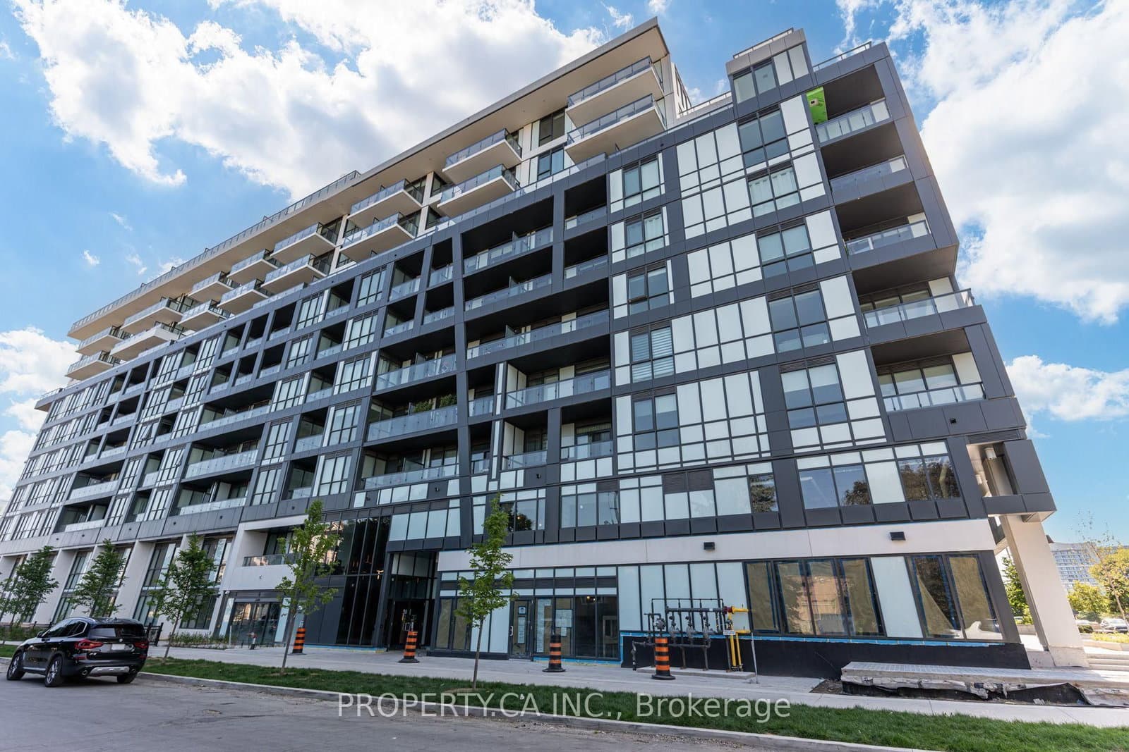 6 Greenbriar Road, Unit 106 thumbnail 2