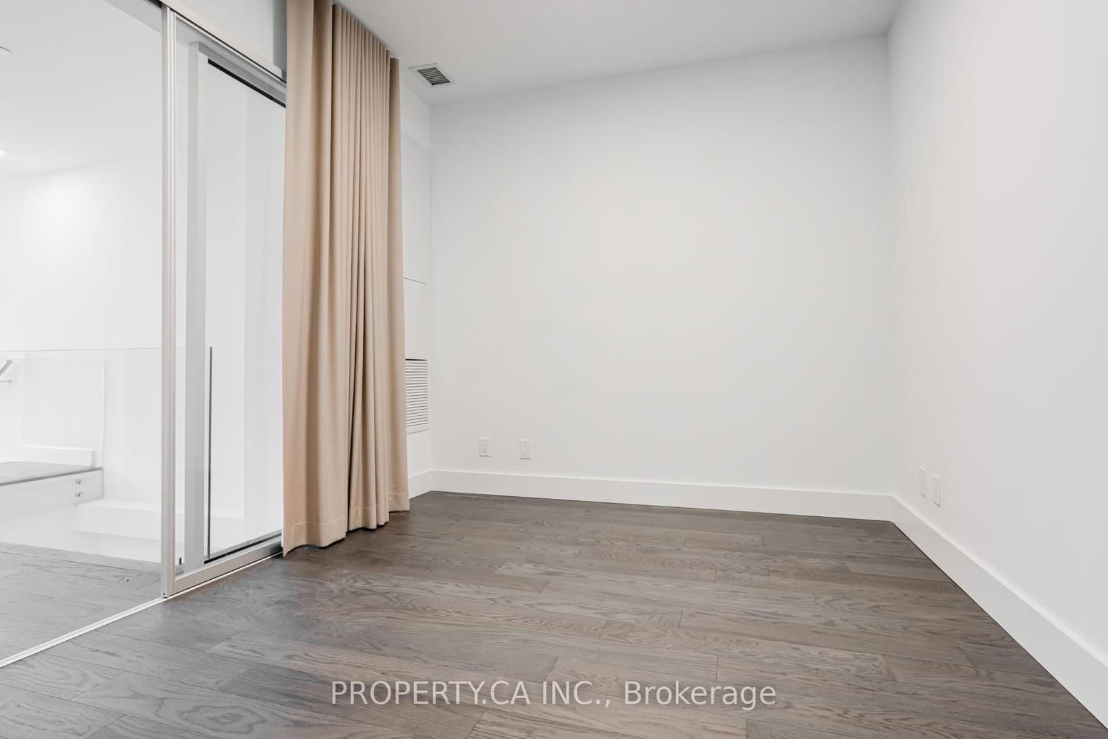 6 Greenbriar Road, Unit 106 thumbnail 32