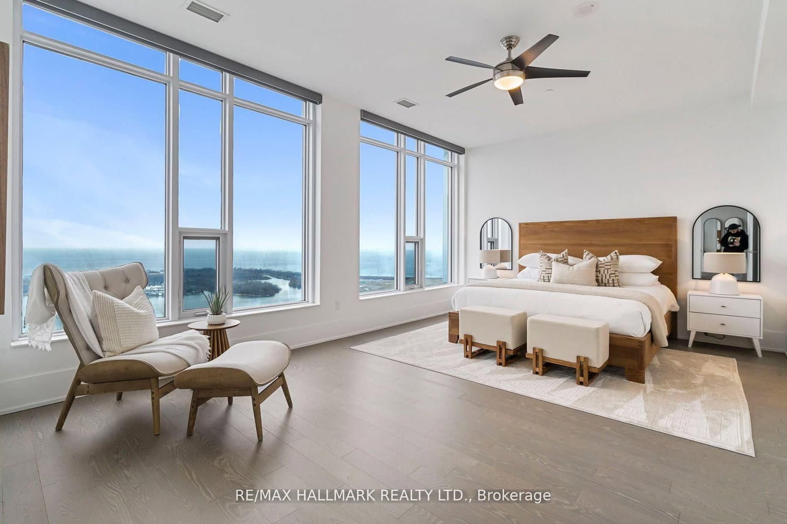 10 York Street, Unit 6805 thumbnail 20