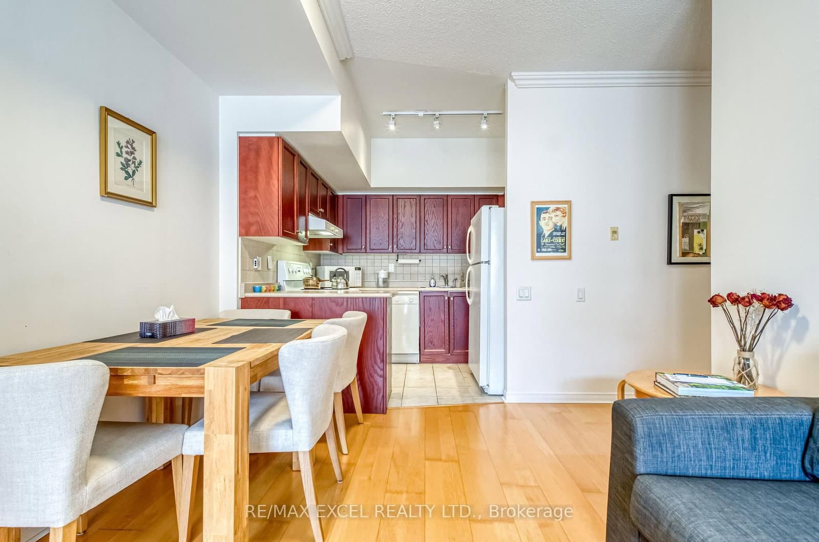 115 Richmond Street E, Unit 403 thumbnail 12