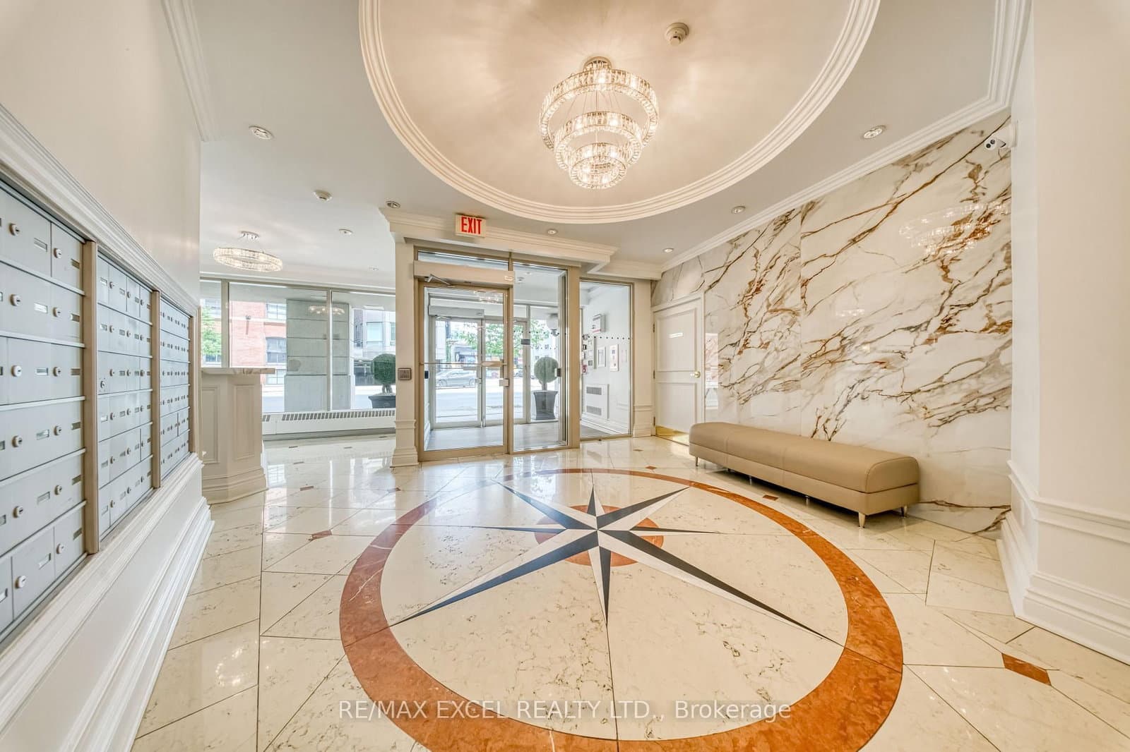 115 Richmond Street E, Unit 403 thumbnail 2