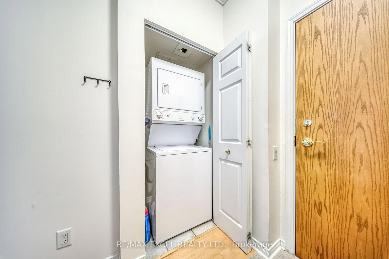 115 Richmond Street E, Unit 403 thumbnail 22