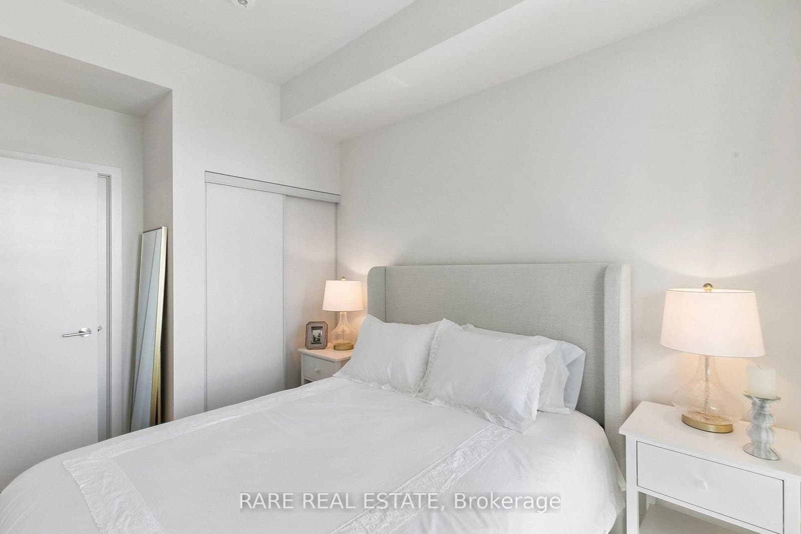 110 Broadway Avenue, Unit 2603 thumbnail 12