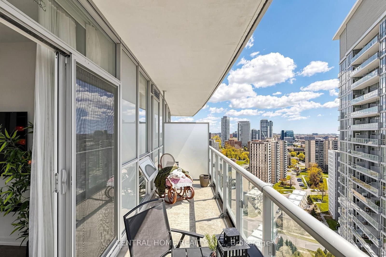 66 Forest Manor Road, Unit 1909 thumbnail 28