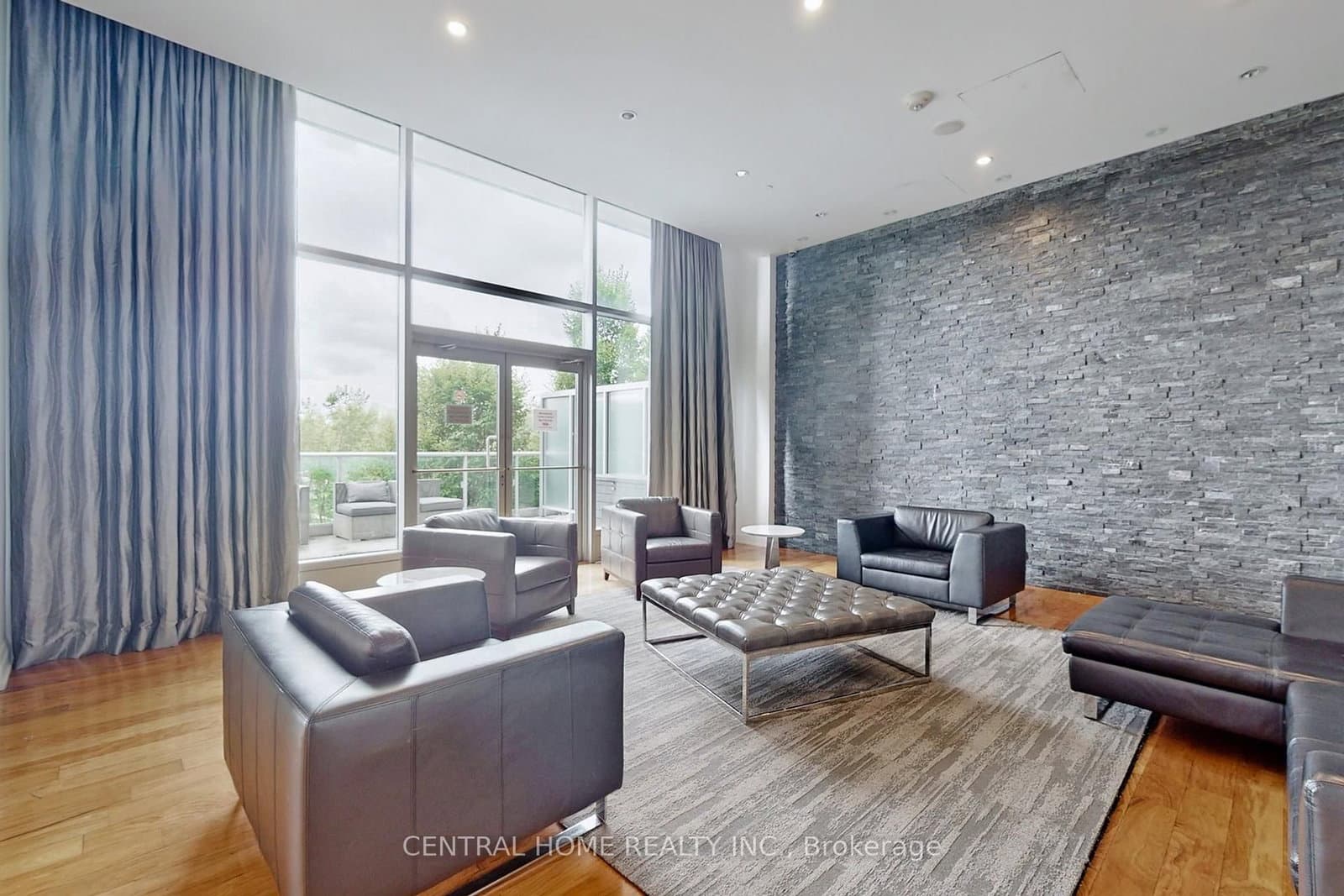66 Forest Manor Road, Unit 1909 thumbnail 40