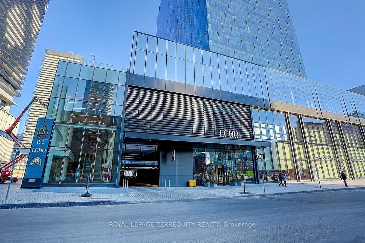 138 Downes Street, Unit 3215 thumbnail 2
