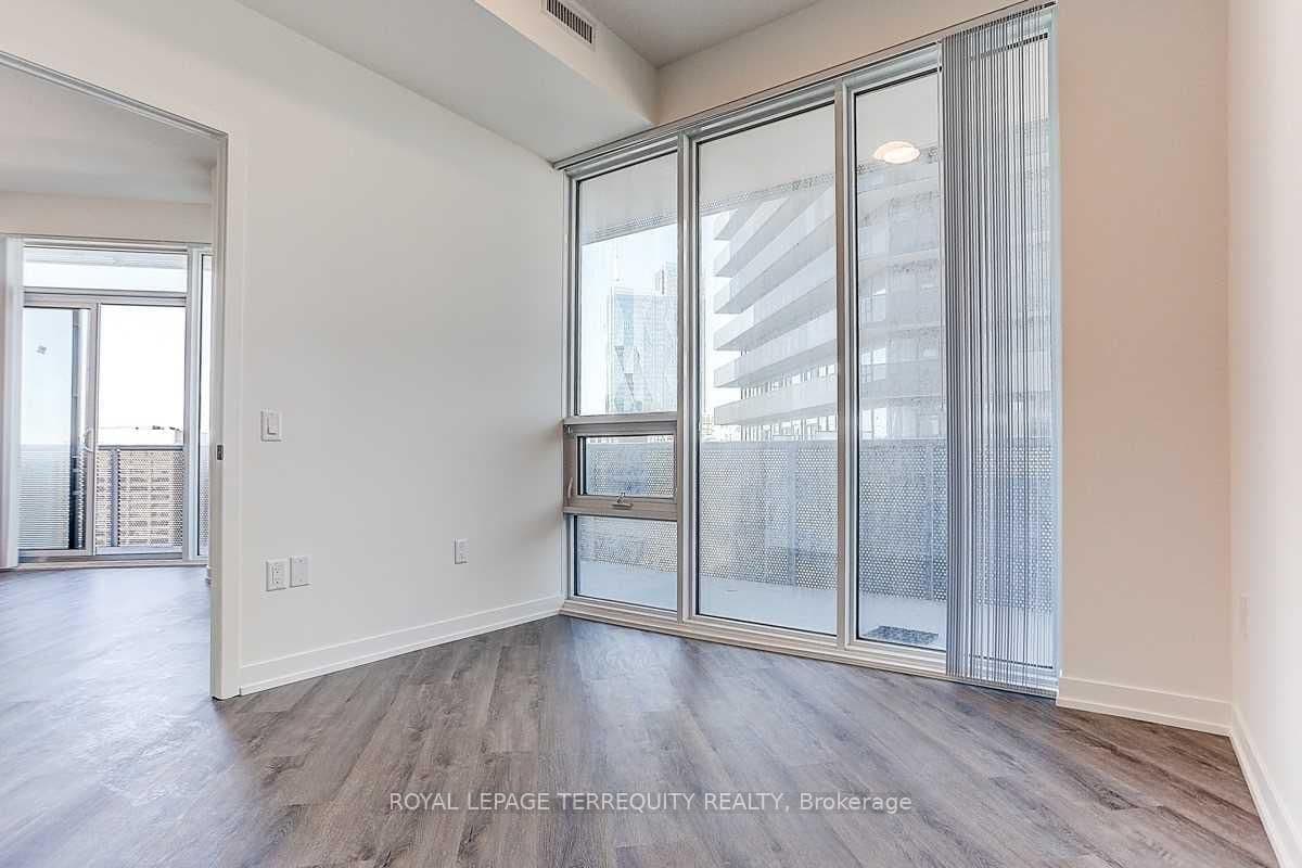 138 Downes Street, Unit 3215 thumbnail 26