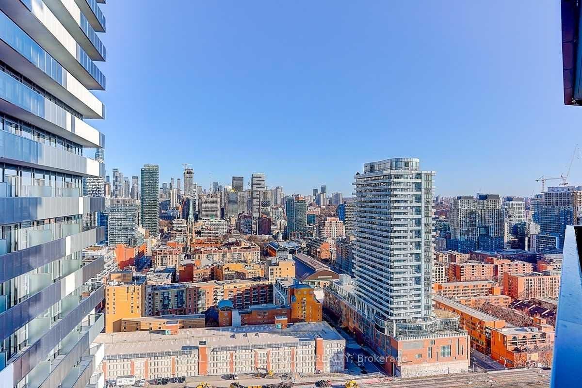 138 Downes Street, Unit 3215 thumbnail 30