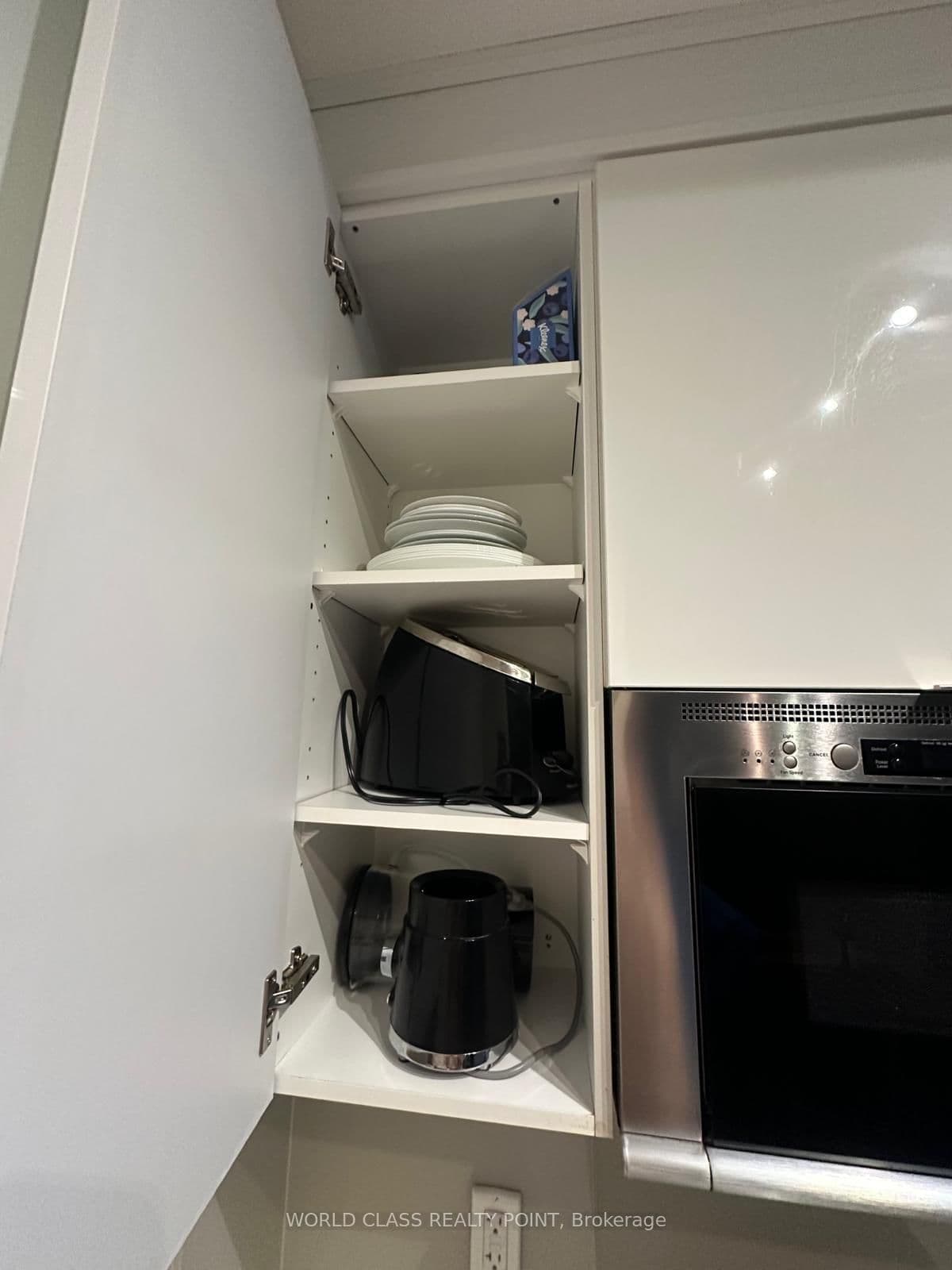 330 Richmond Street W, Unit 2809 thumbnail 16