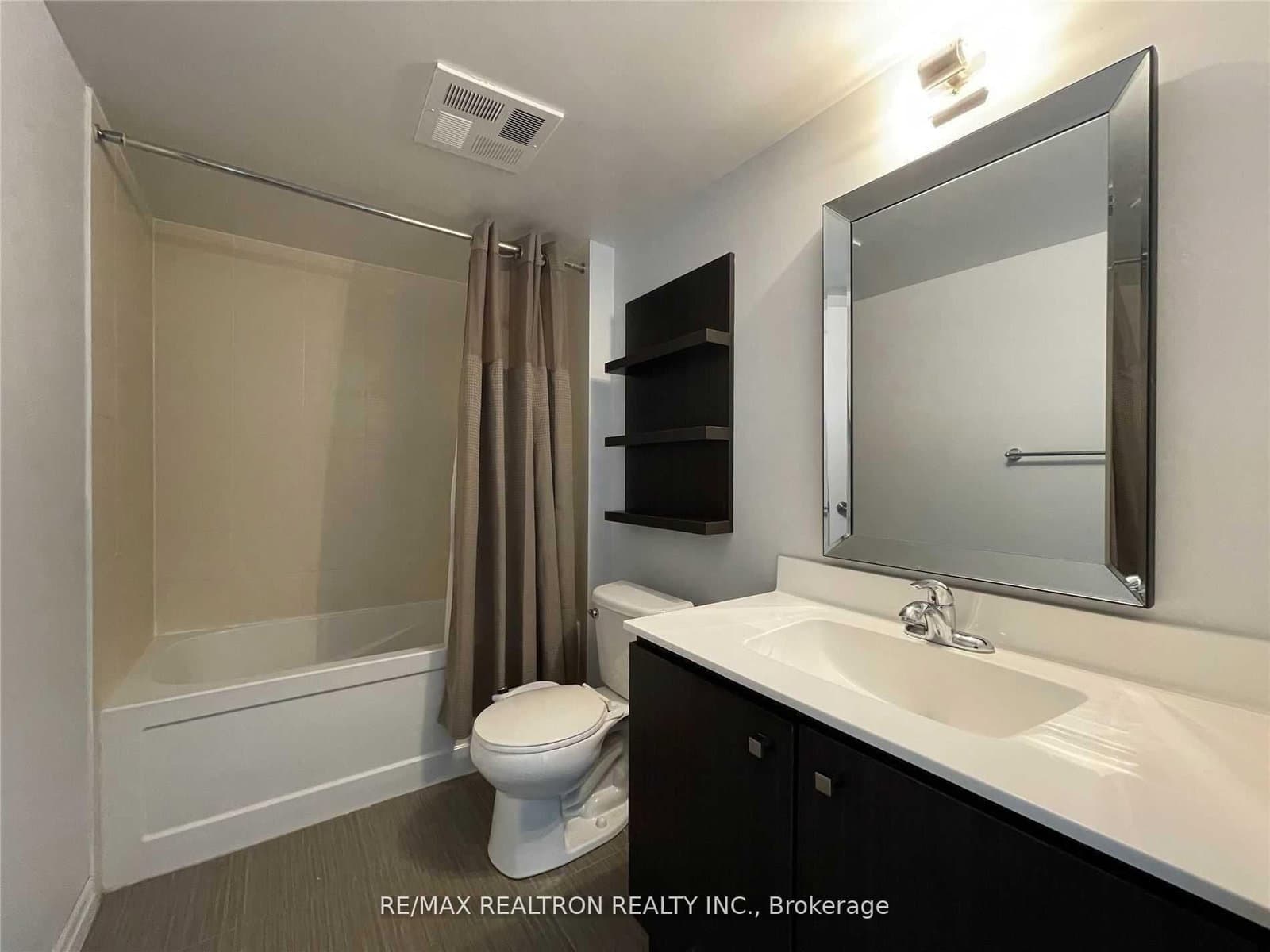 2015 Sheppard Avenue E, Unit 2406 thumbnail 10