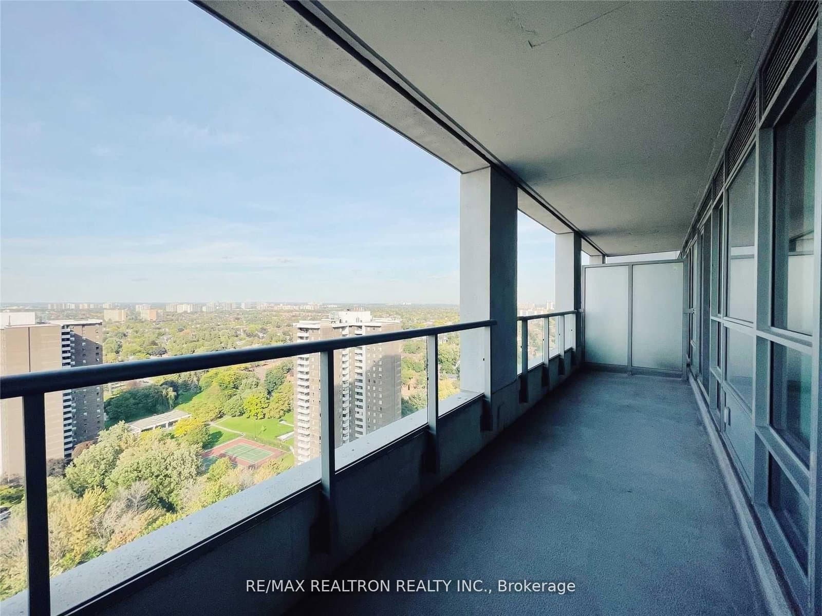 2015 Sheppard Avenue E, Unit 2406 thumbnail 12