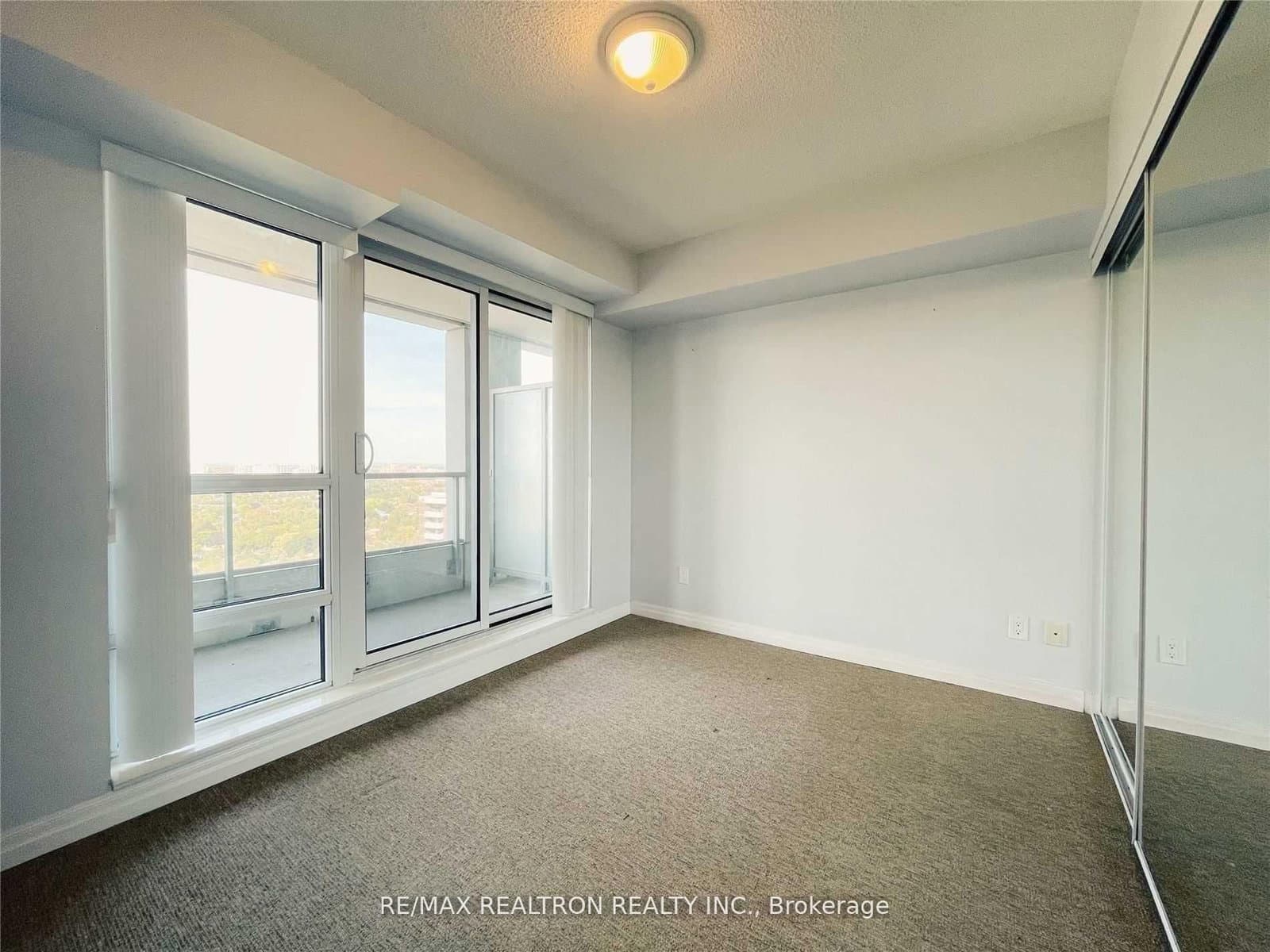 2015 Sheppard Avenue E, Unit 2406 thumbnail 16