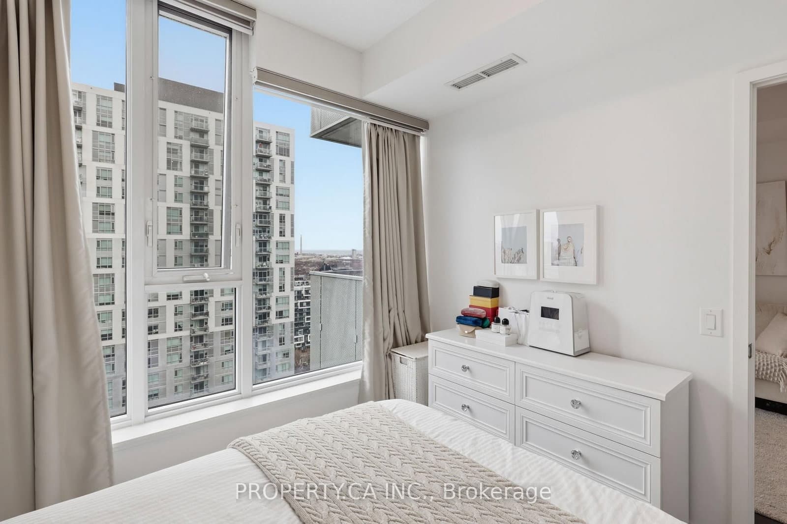 20 Tubman Avenue, Unit 2005 thumbnail 12