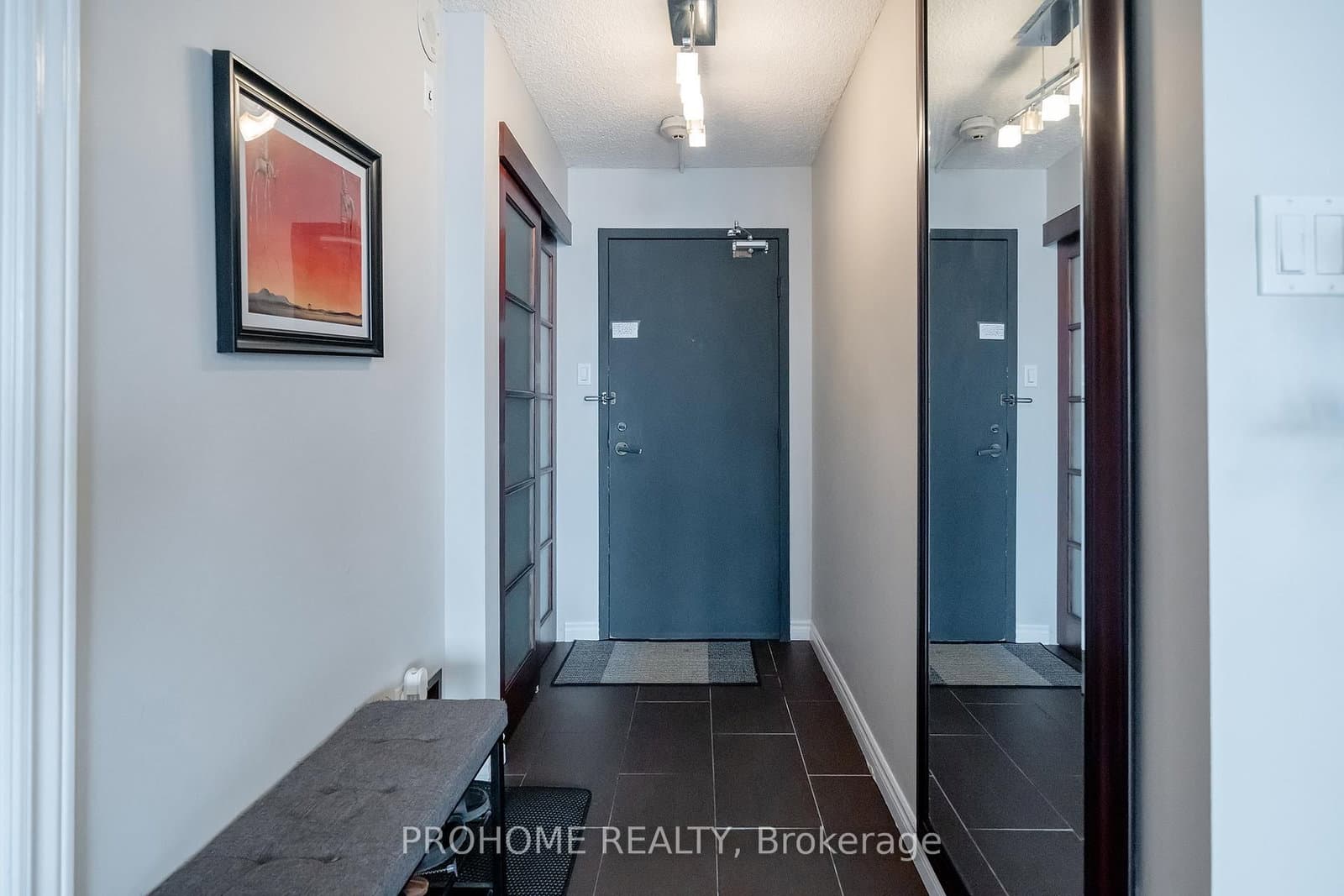 45 Carlton Street, Unit 1901 thumbnail 4