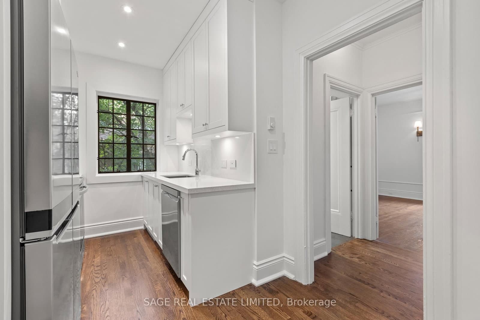 150 Balmoral Avenue, Unit 502 thumbnail 11