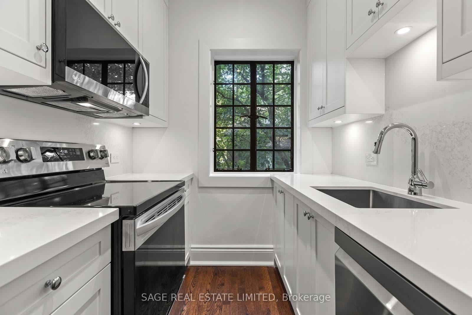 150 Balmoral Avenue, Unit 502 thumbnail 13
