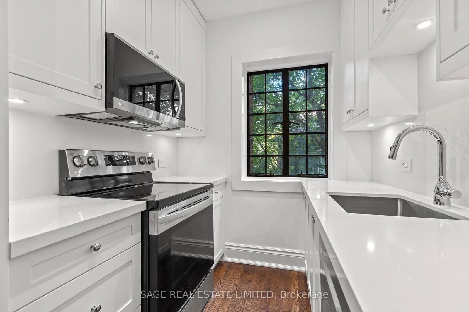 150 Balmoral Avenue, Unit 502 thumbnail 14