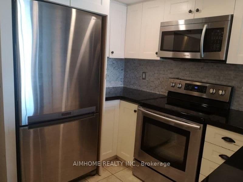 8 Park Road, Unit 2108 thumbnail 3