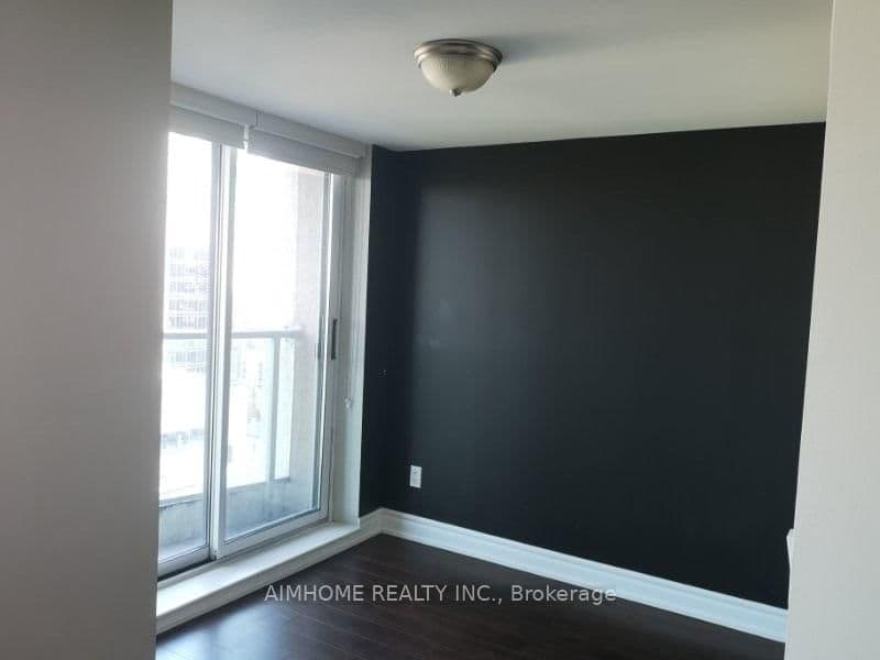 8 Park Road, Unit 2108 thumbnail 5