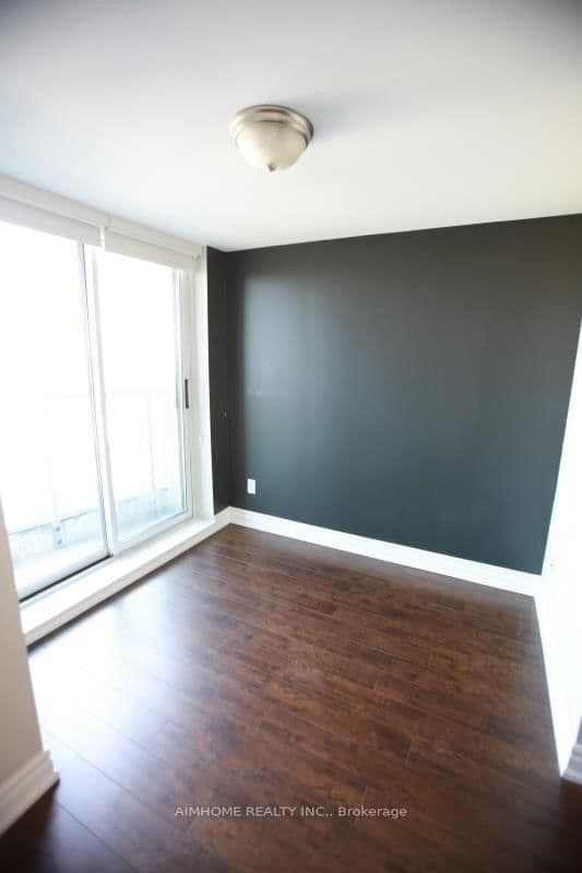 8 Park Road, Unit 2108 thumbnail 9