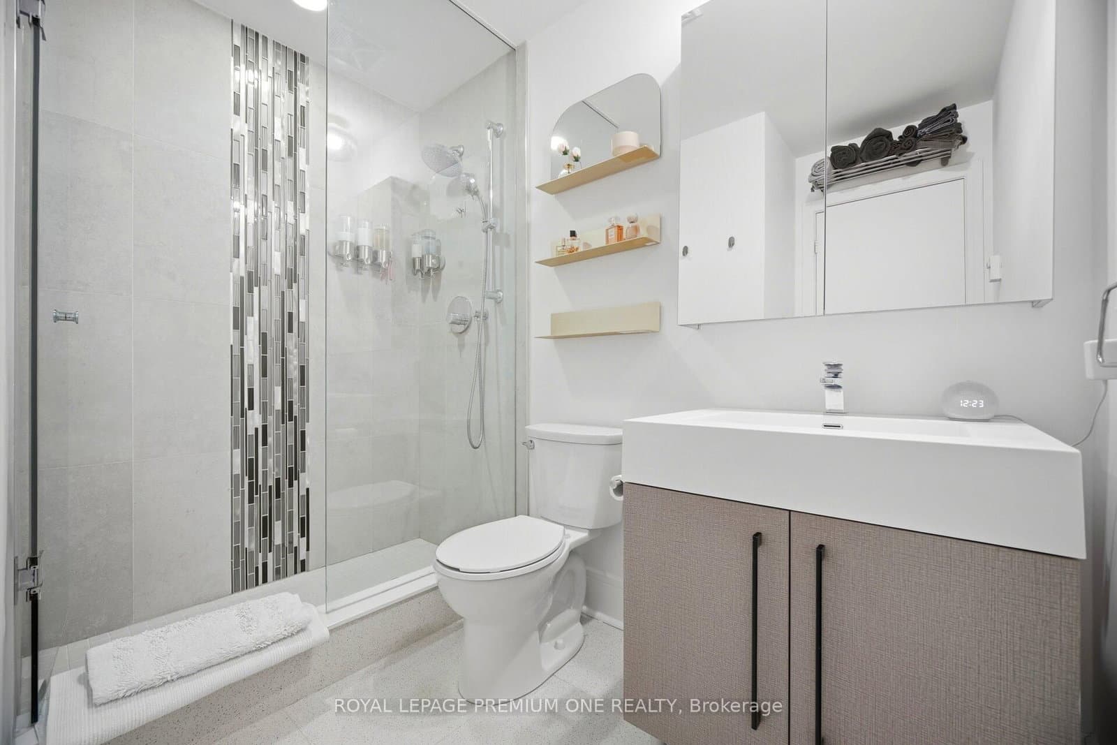 112 George Street, Unit S430 thumbnail 20