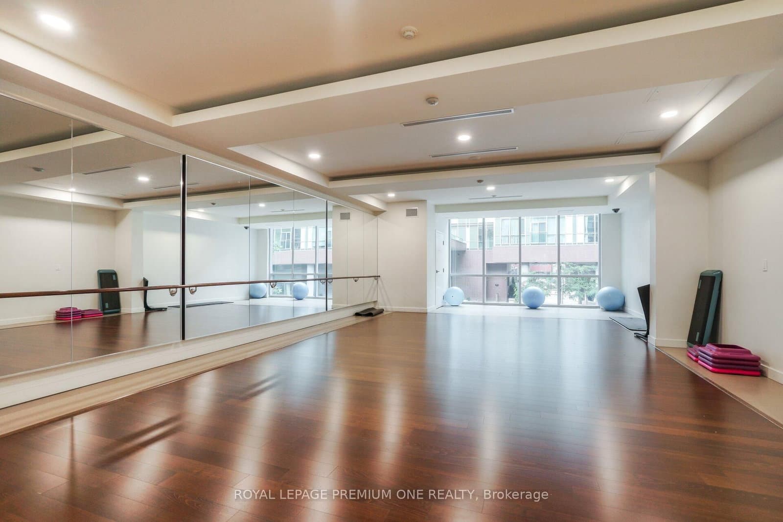 112 George Street, Unit S430 thumbnail 31