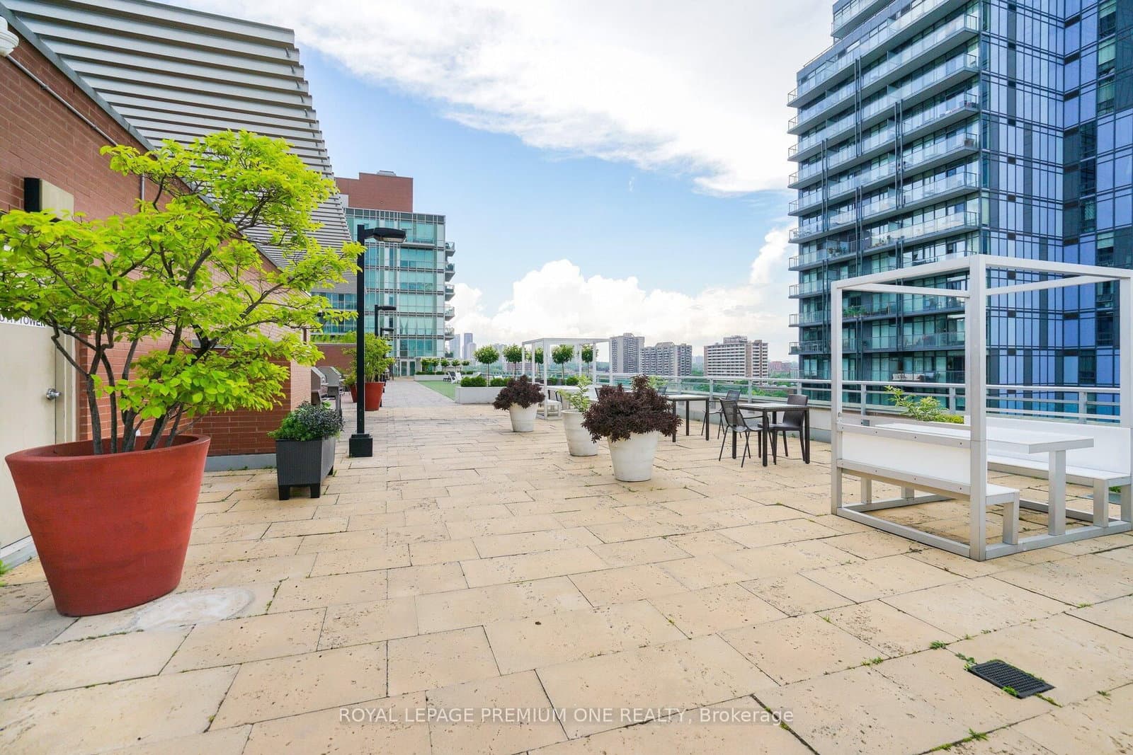 112 George Street, Unit S430 thumbnail 38