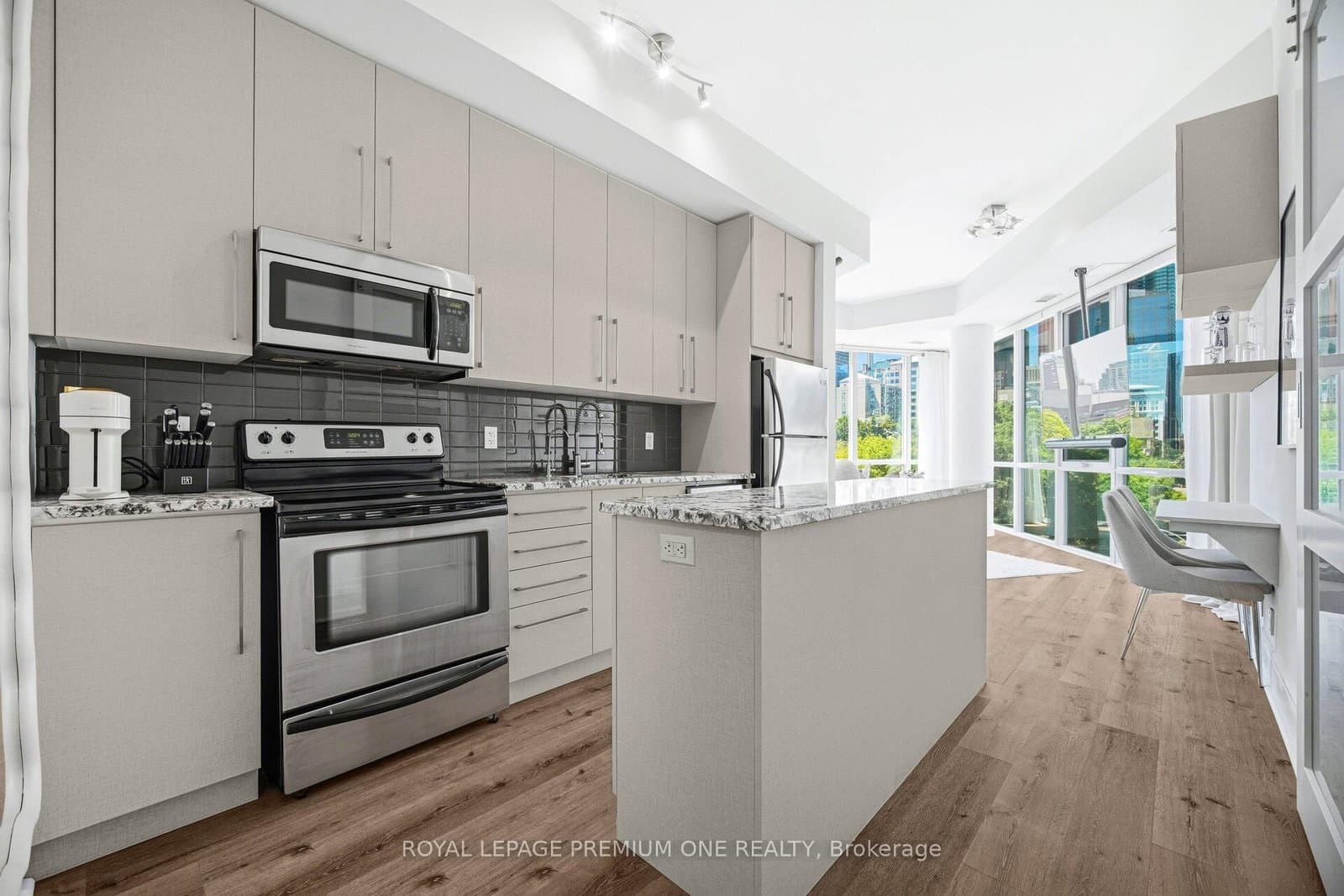 112 George Street, Unit S430 thumbnail 8