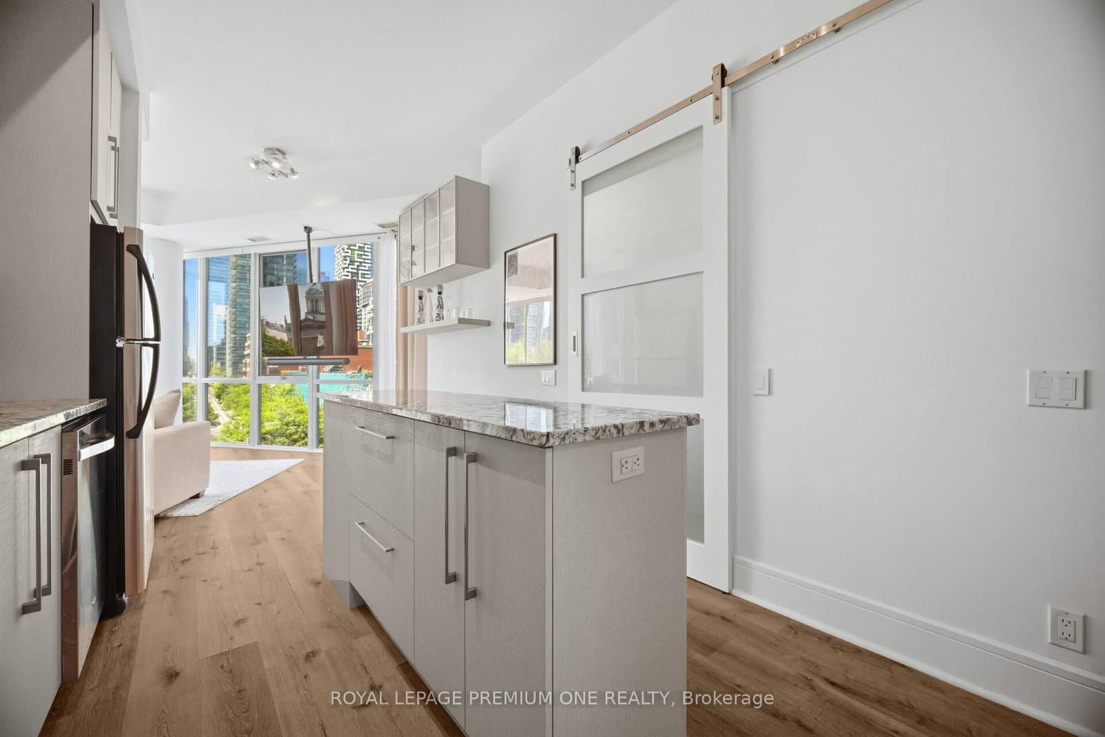 112 George Street, Unit S430 thumbnail 9