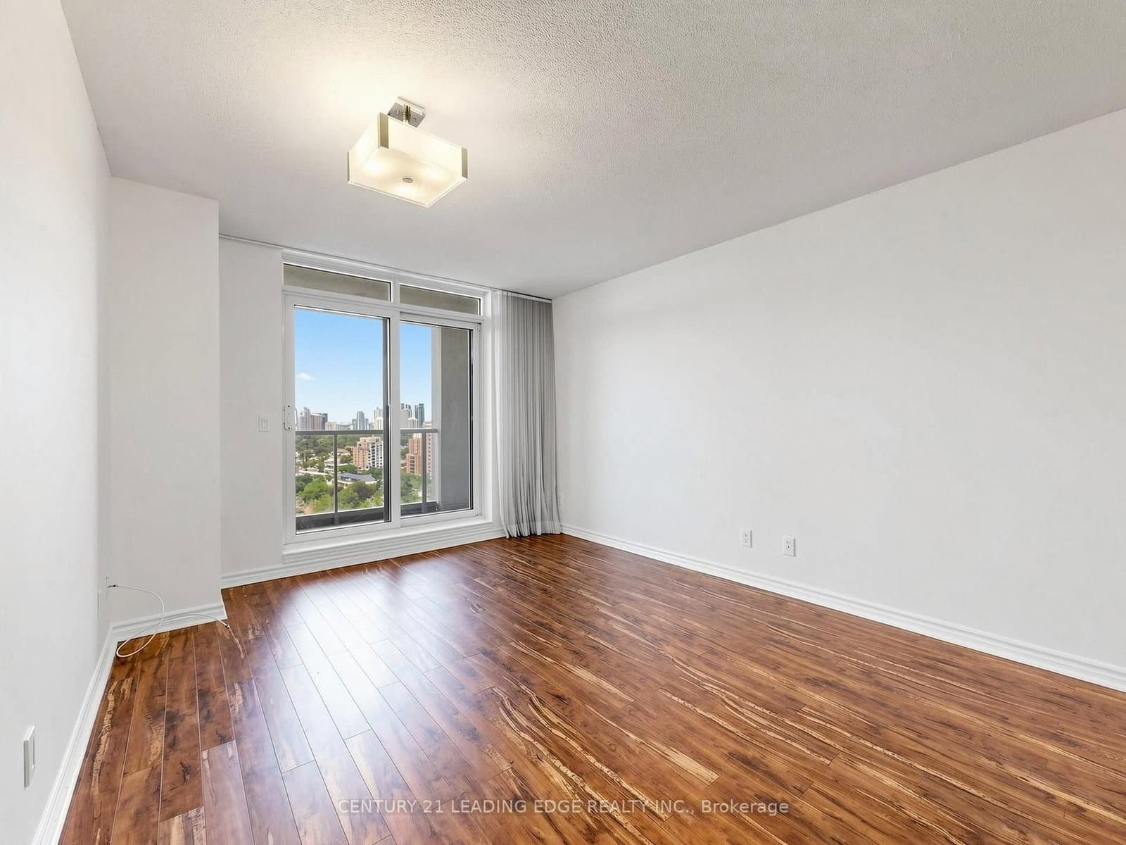 18 Kenaston Garden, Unit 1601 thumbnail 18