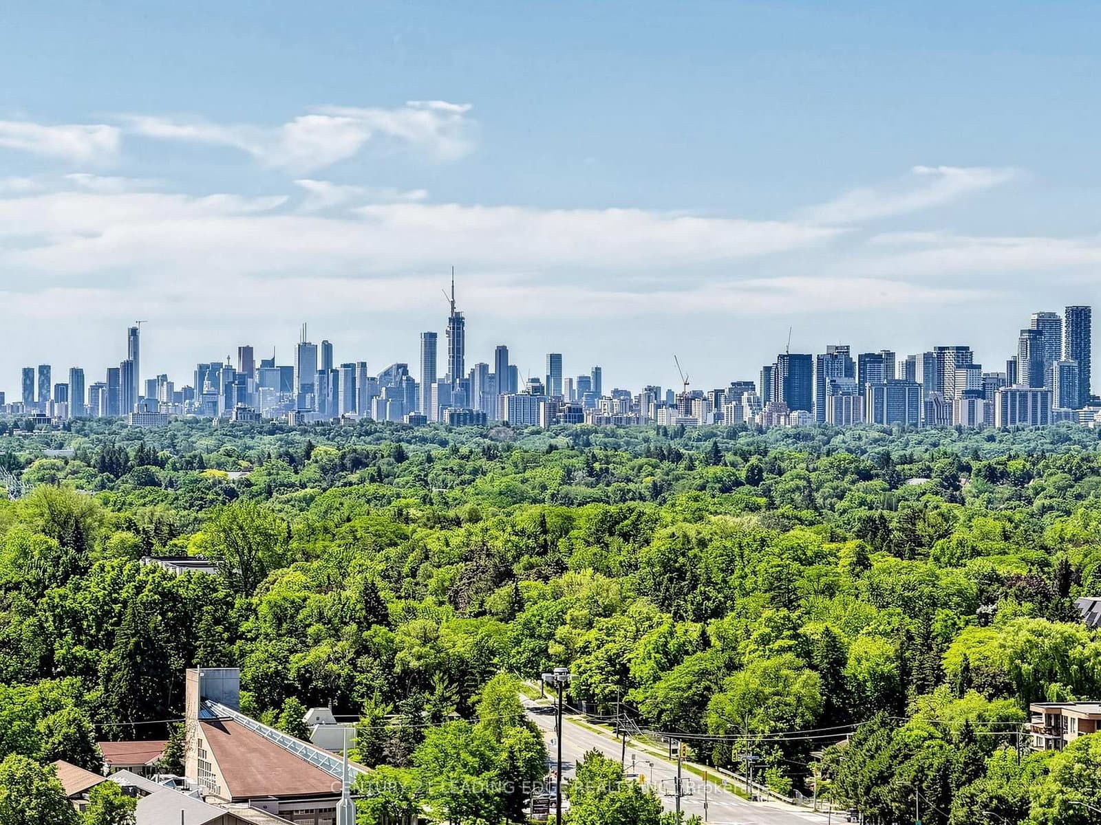 18 Kenaston Garden, Unit 1601 thumbnail 30