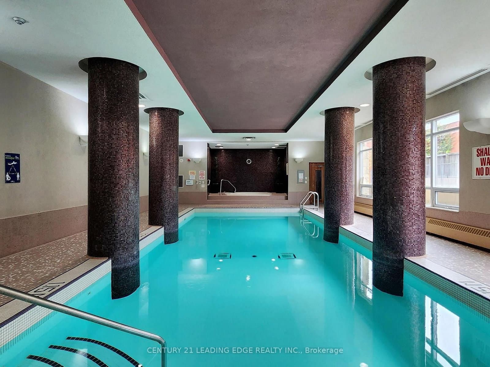 18 Kenaston Garden, Unit 1601 thumbnail 34