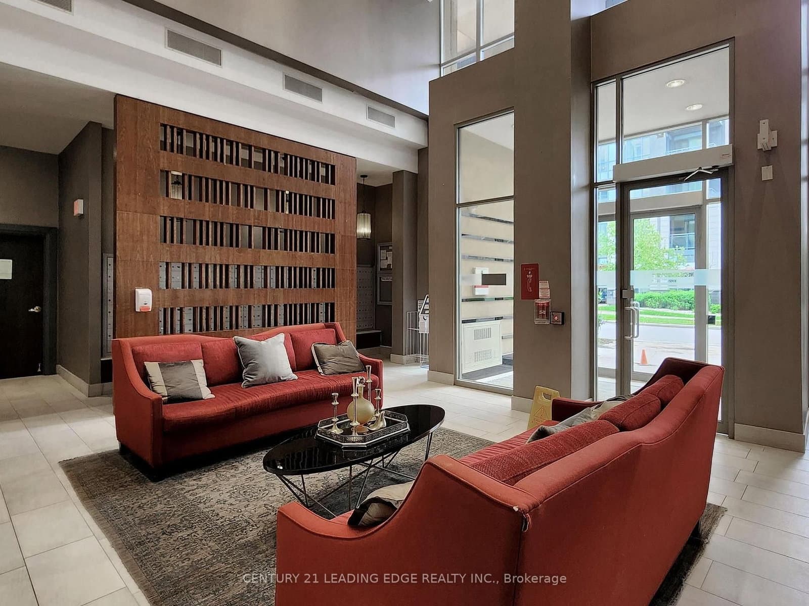 18 Kenaston Garden, Unit 1601 thumbnail 5