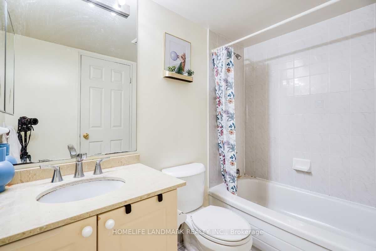 260 Doris Avenue, Unit 302 thumbnail 11