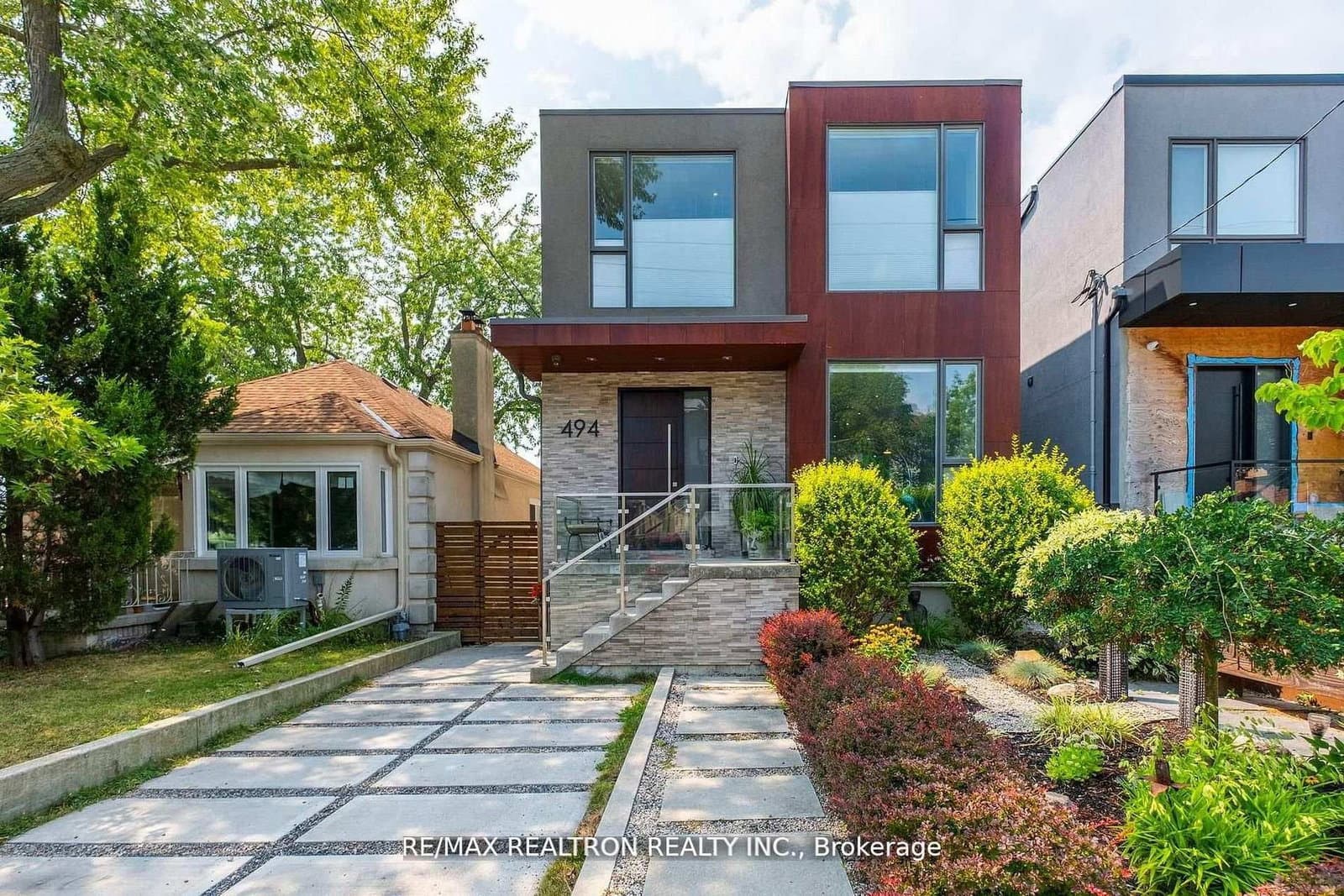 494 Atlas Avenue - Image 1